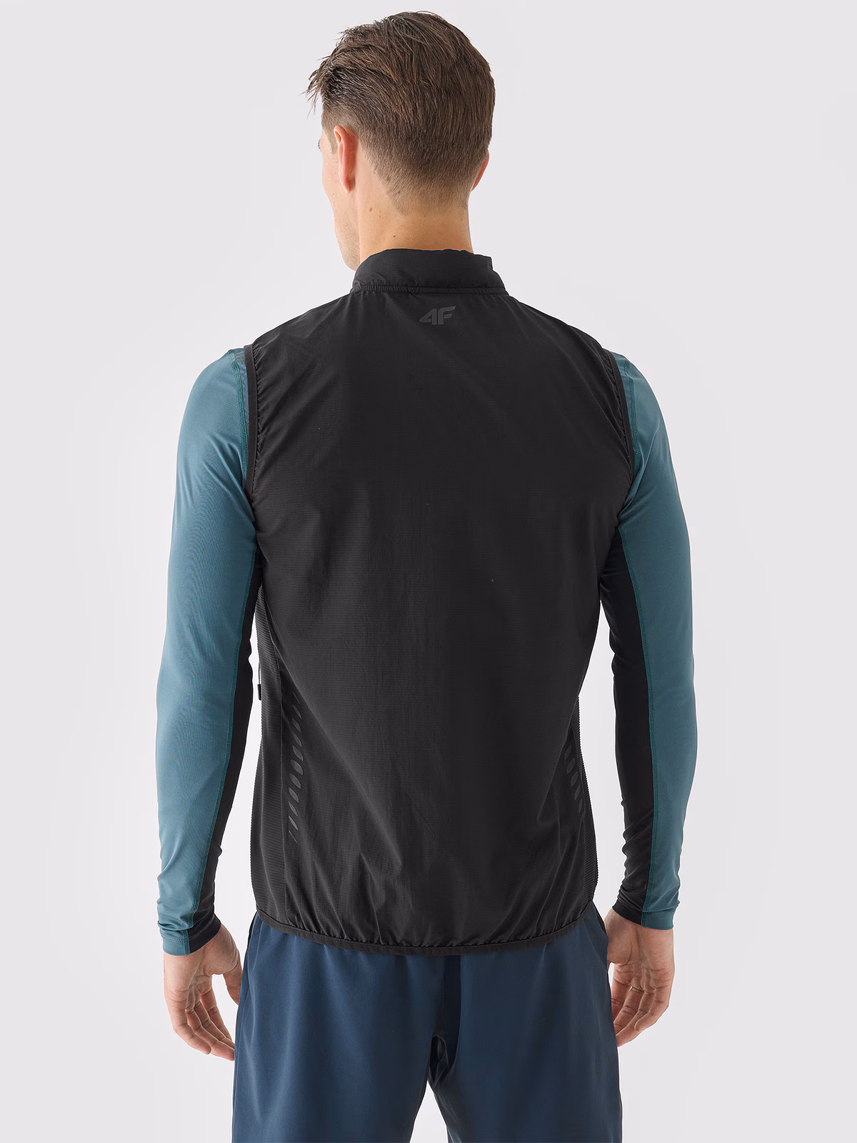 Bezrękawnik do biegania pikowany ze stójką męski - szary