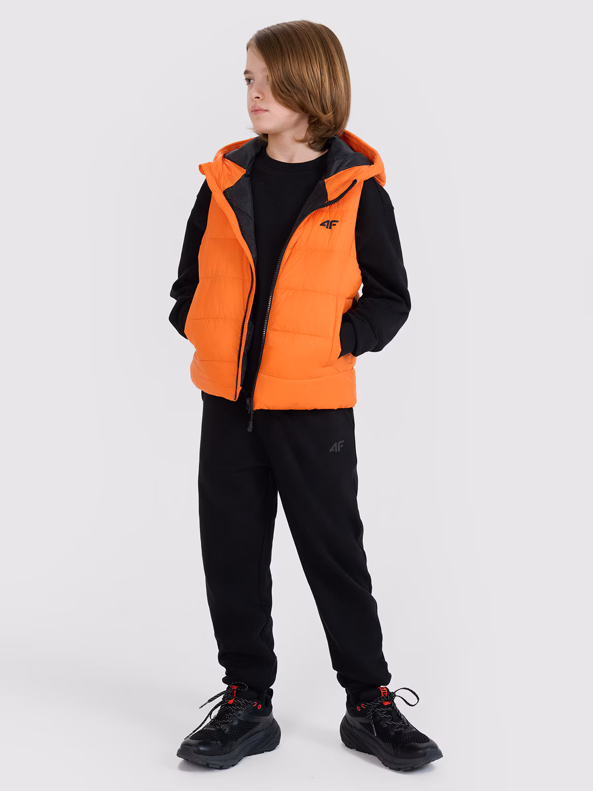 Bezrękawnik puchowy z wypełnieniem syntetycznym chłopięcy - pomarańczowy