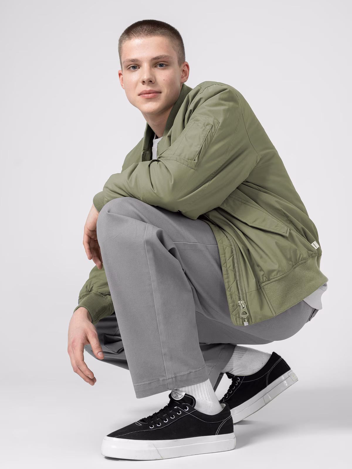 Kurtka przejściowa bomber męska Outhorn - khaki