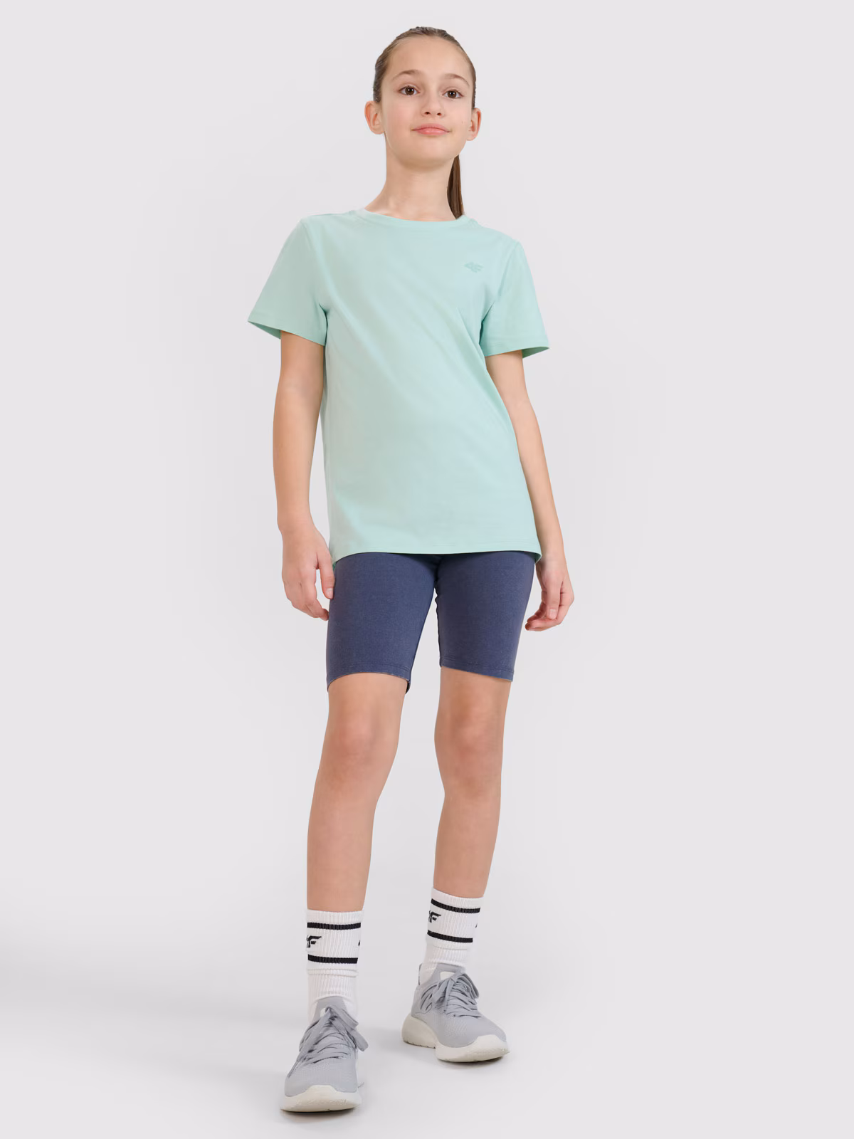 T-shirt regular gładki dziewczęcy - szary