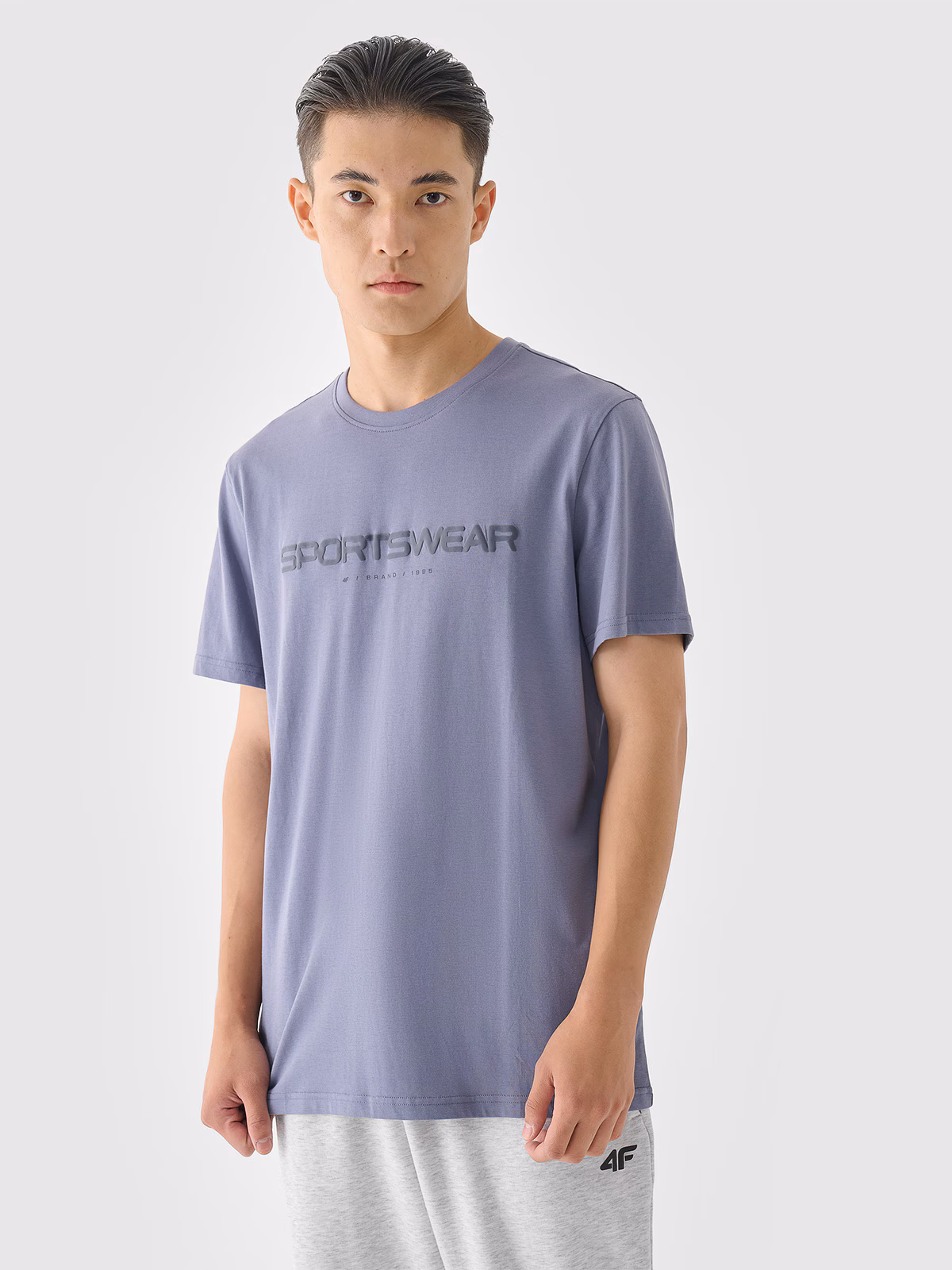 T-shirt regular z nadrukiem męski - niebieski