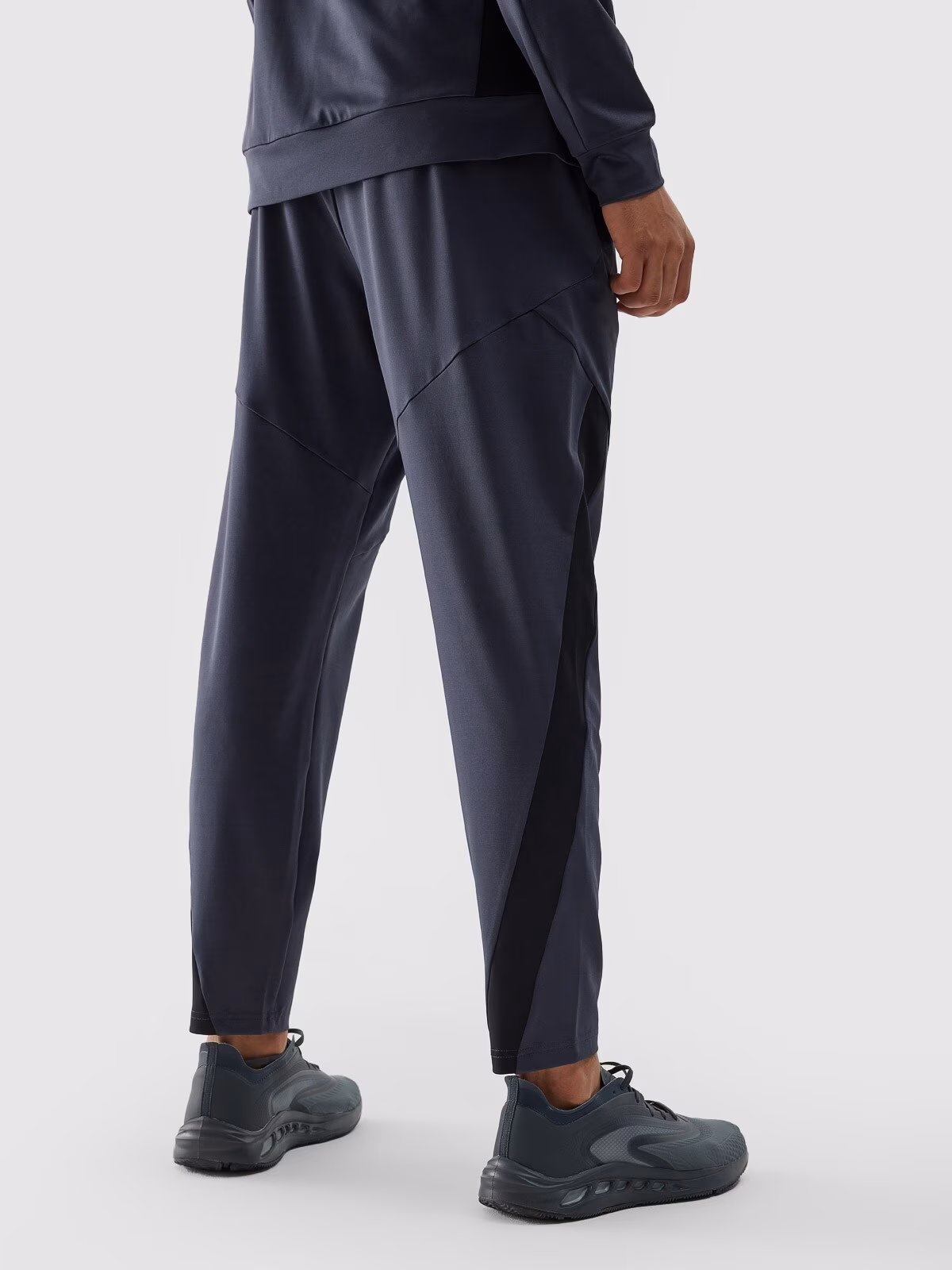 Spodnie treningowe szybkoschnące męskie - szare