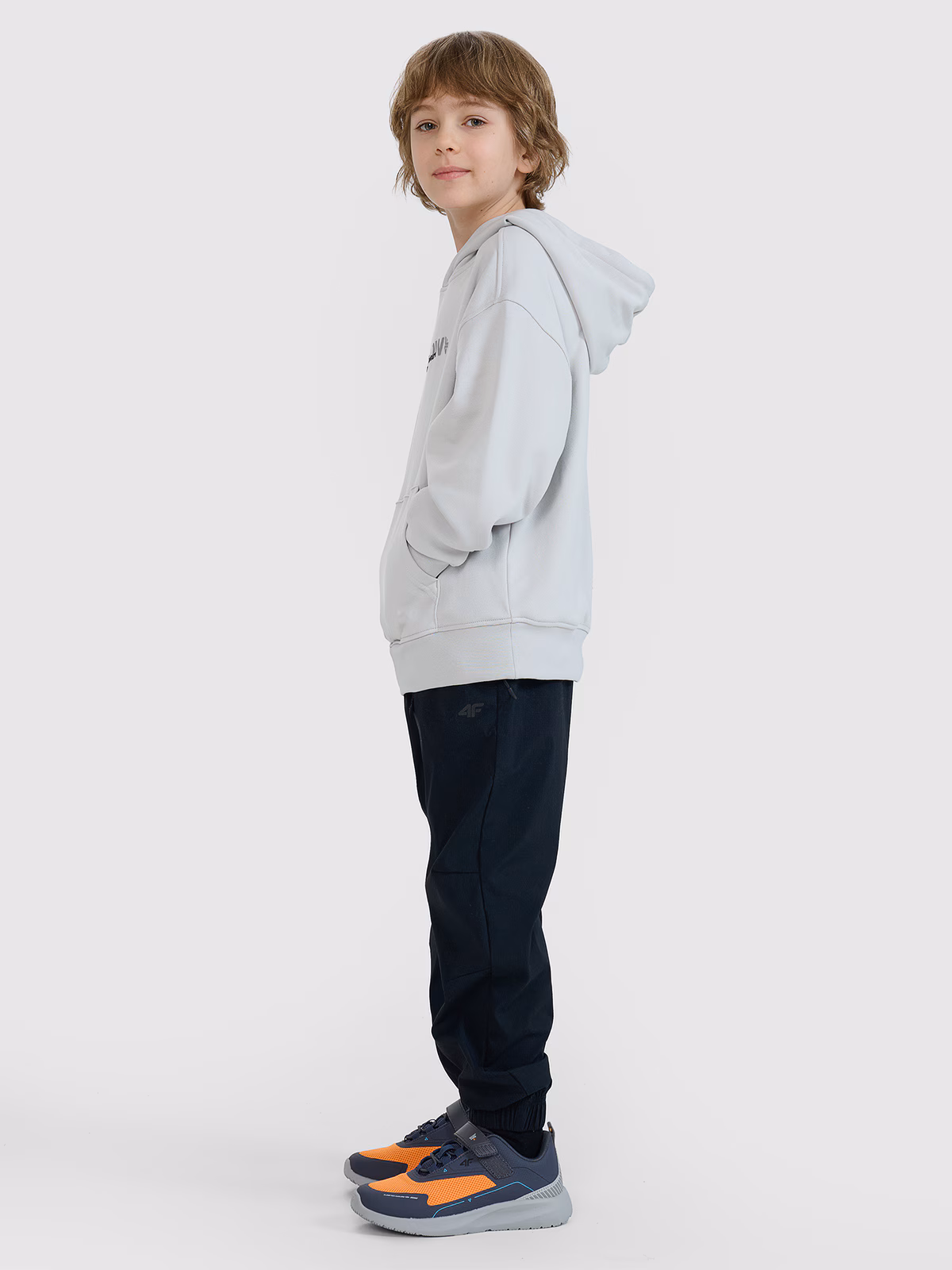 Bluza dresowa nierozpinana z kapturem chłopięca - szara