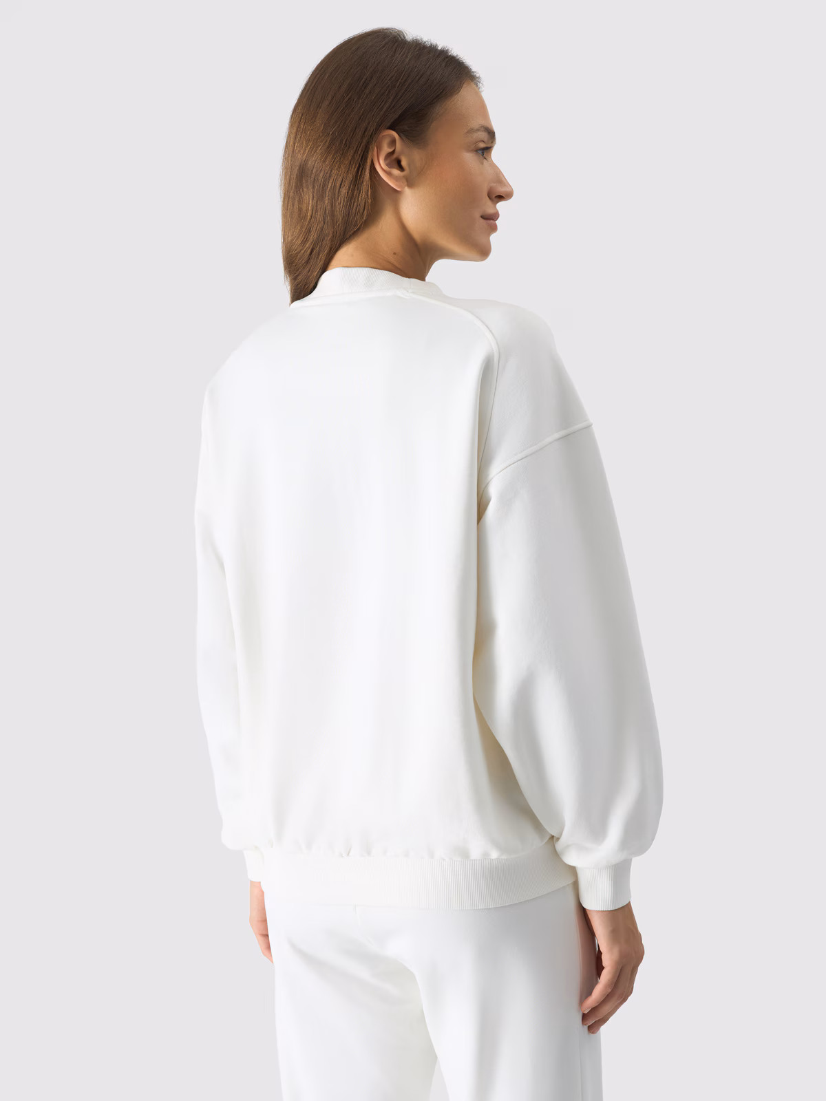 Bluza dresowa nierozpinana bez kaptura damska - biała