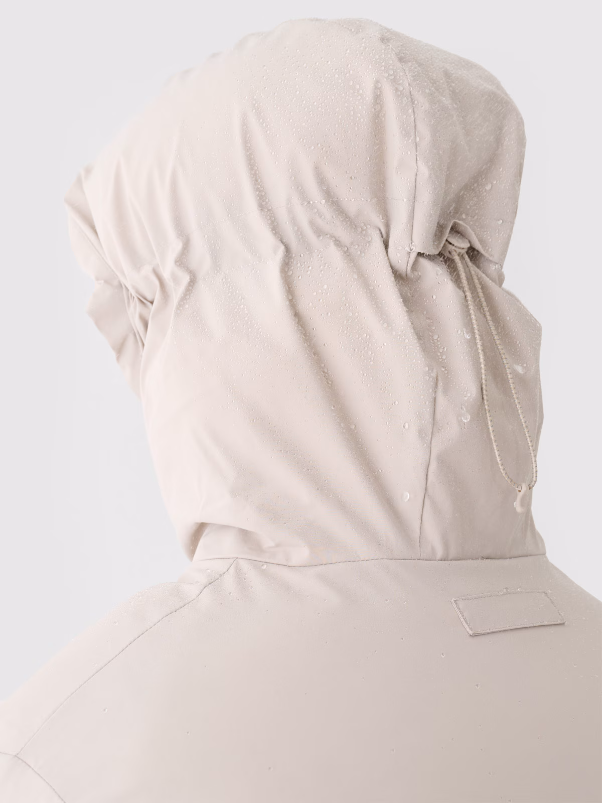 Płaszcz pikowany puchowy z wypełnieniem syntetycznym męski Outhorn - beżowy