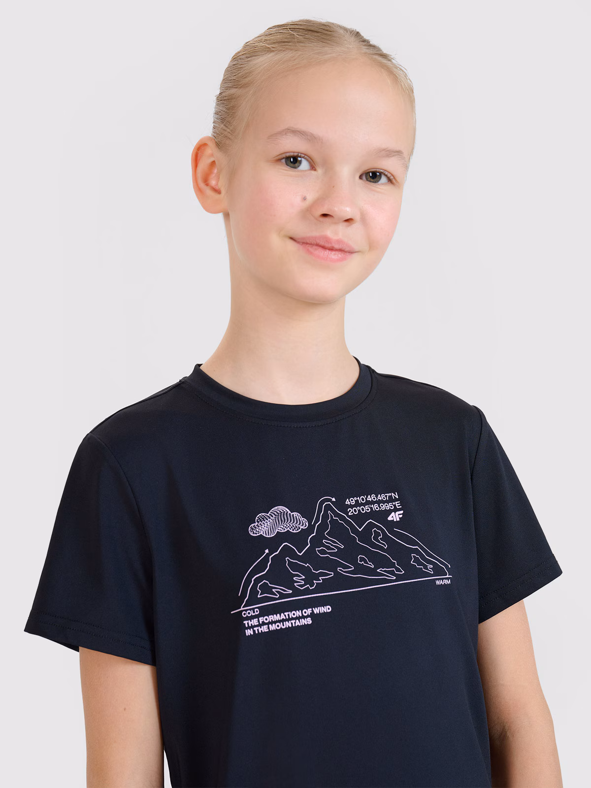 Koszulka trekkingowa slim z nadrukiem dziewczęca - czarna