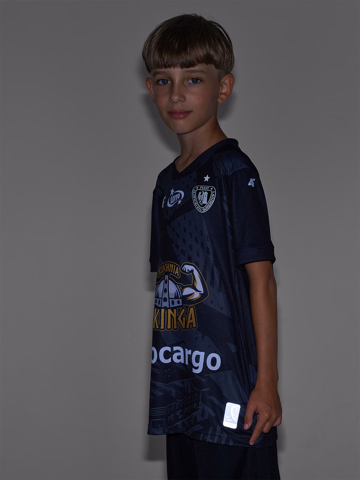 Trzecia koszulka klubowa z sezonu 2024/25 chłopięca 4F x Piast Gliwice - multikolor