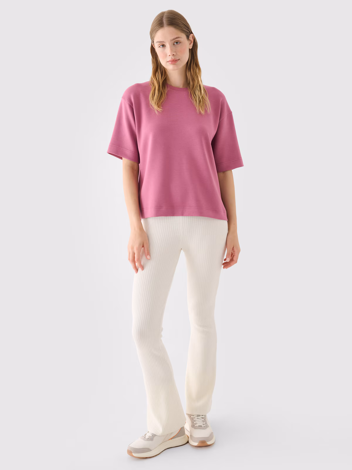 T-shirt regular z modalem damski - różowy