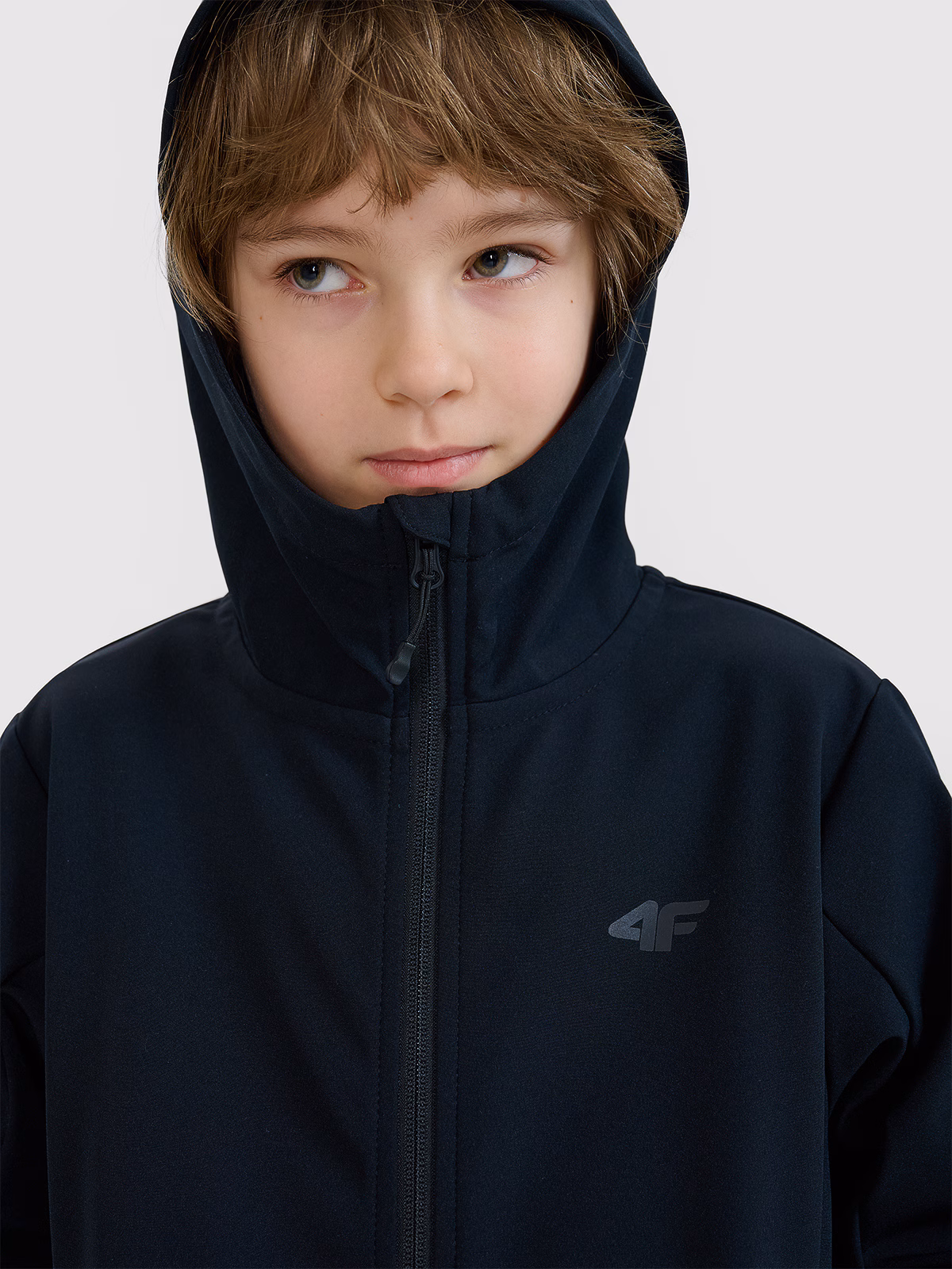 Kurtka softshell wiatroodporna membrana 5000 chłopięca - czarna