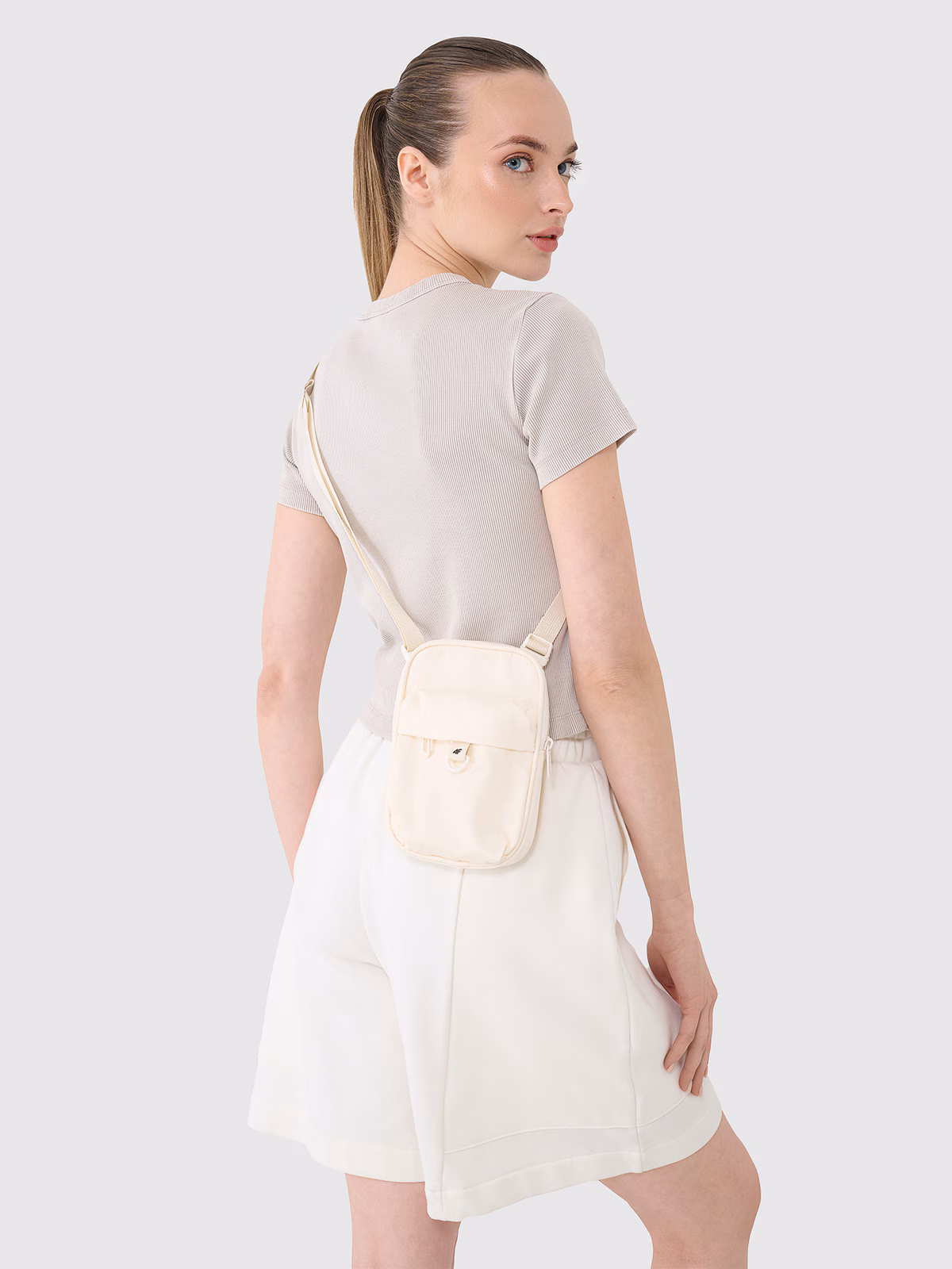 Saszetka na szyję uniseks - biała