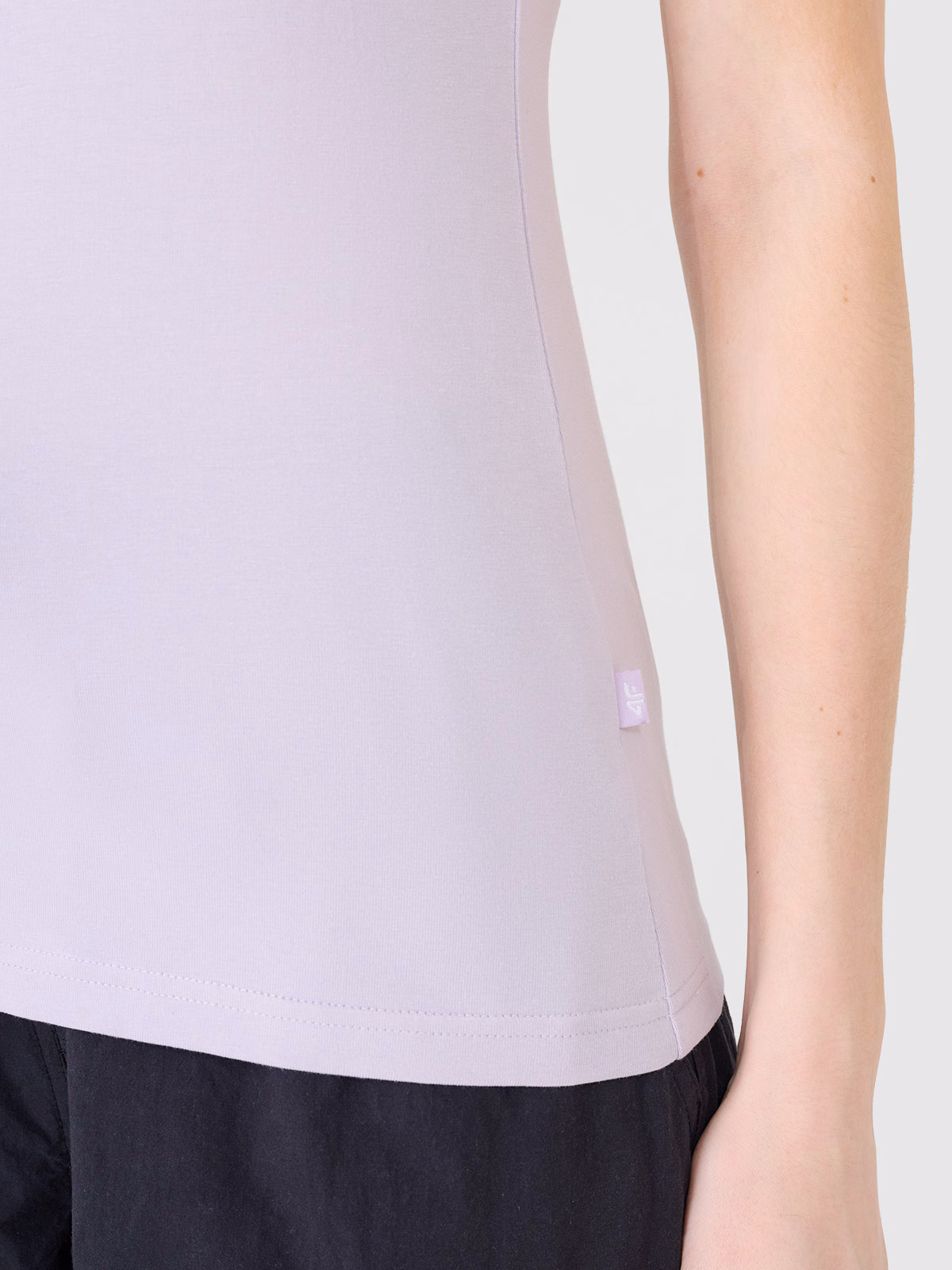 T-shirt slim gładki damski - biały