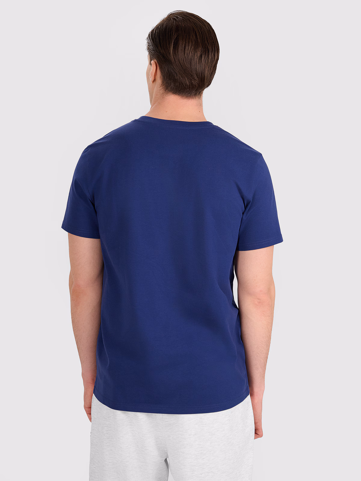 T-shirt regular z nadrukiem męski - granatowy