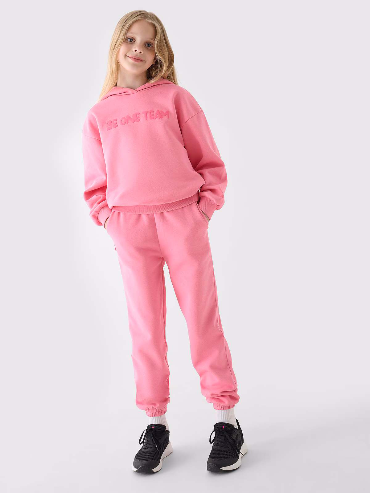 Spodnie dresowe joggery dziewczęce - różowe