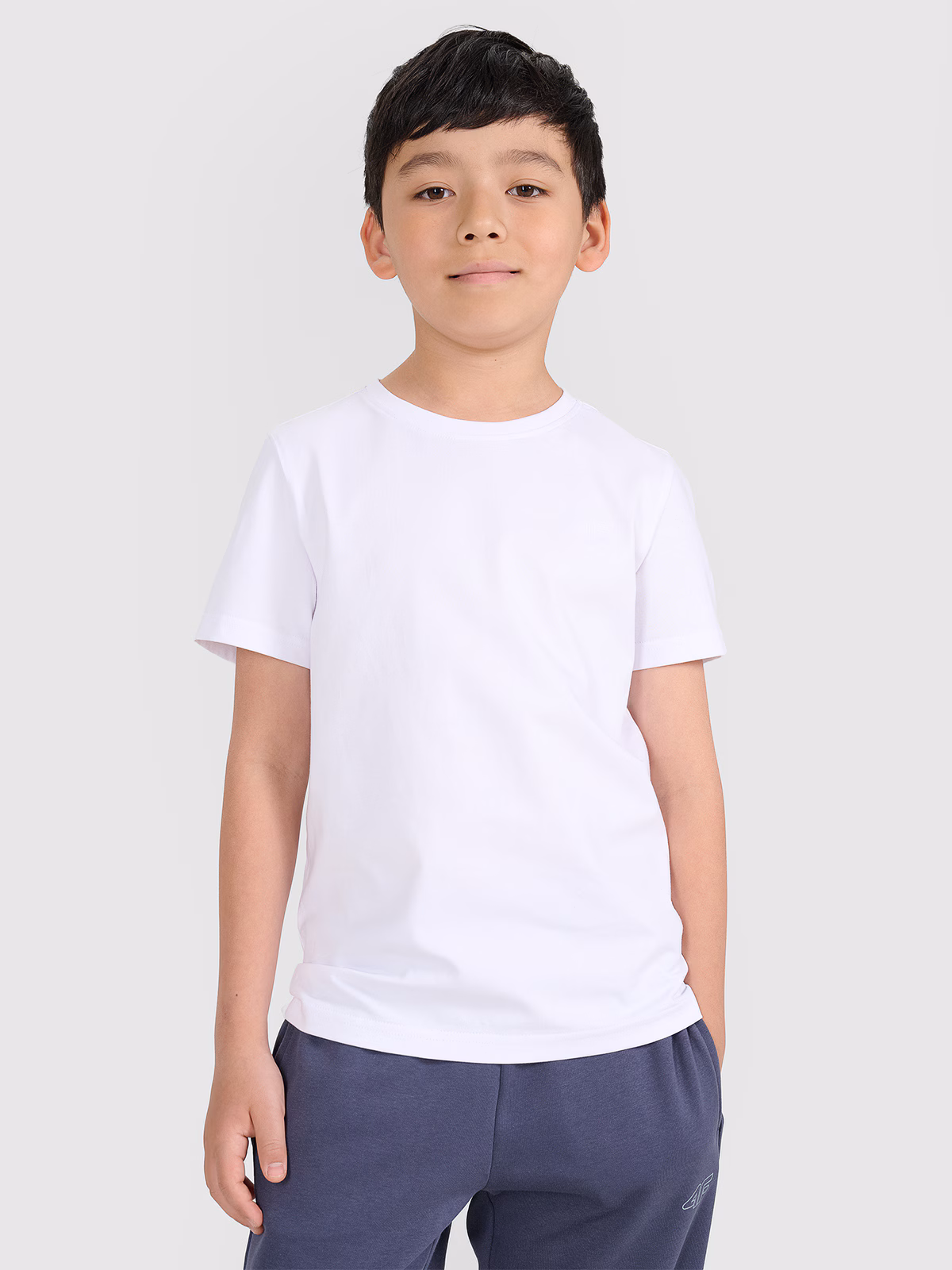 T-shirt regular gładki chłopięcy - biały