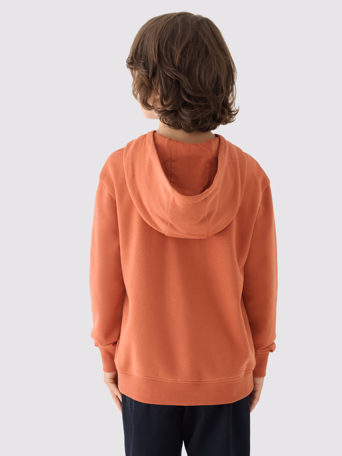 Bluza dresowa nierozpinana z kapturem chłopięca - niebieska