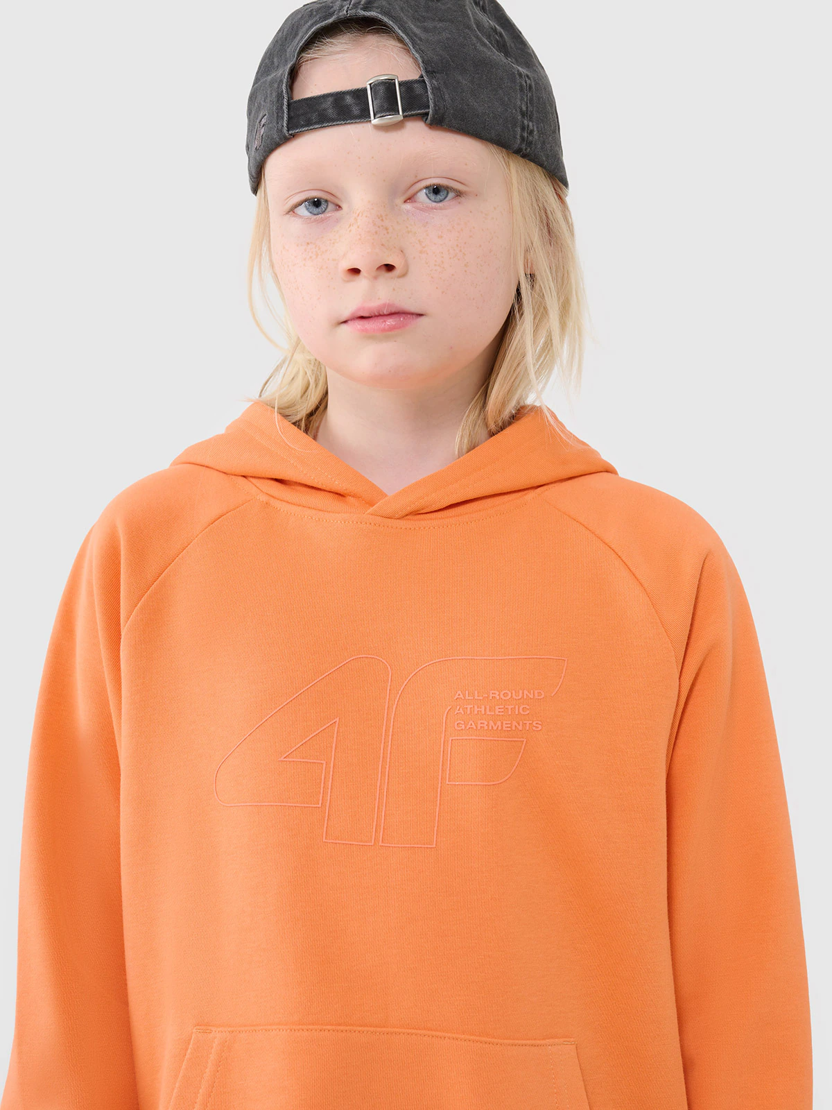 Bluza dresowa nierozpinana z kapturem chłopięca - pomarańczowa