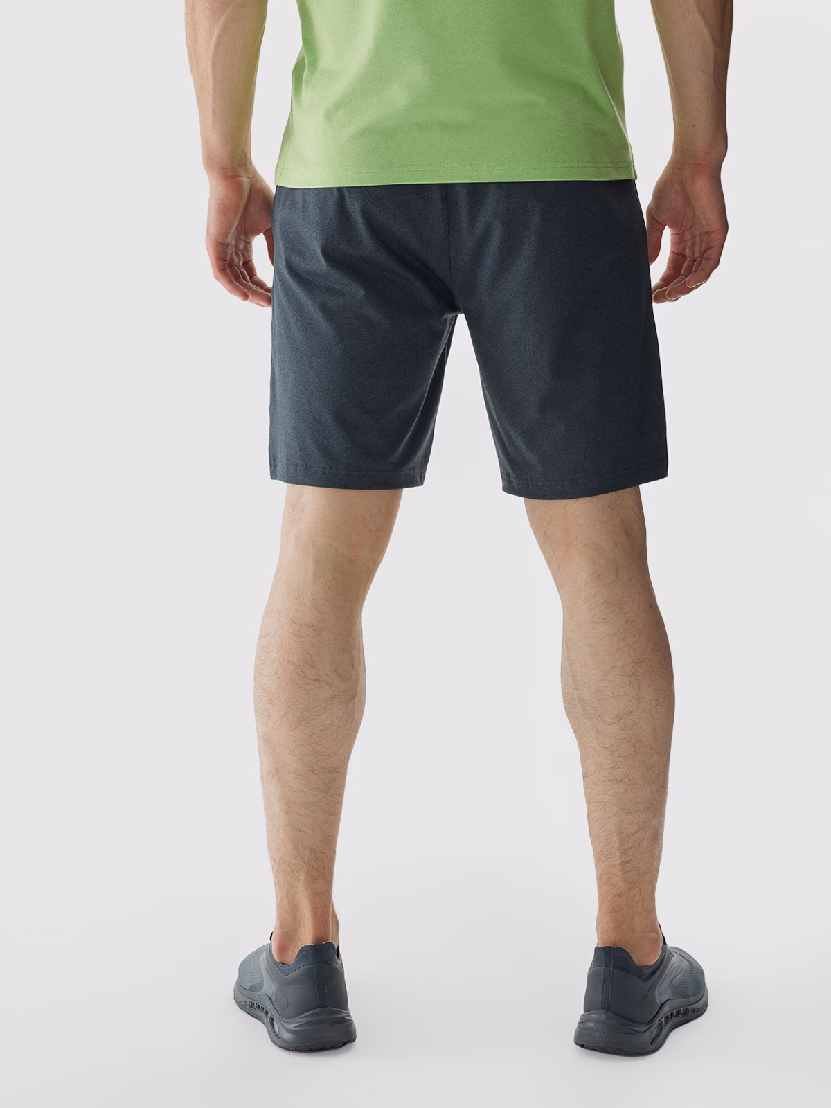 Spodenki treningowe regular szybkoschnące męskie - czarne