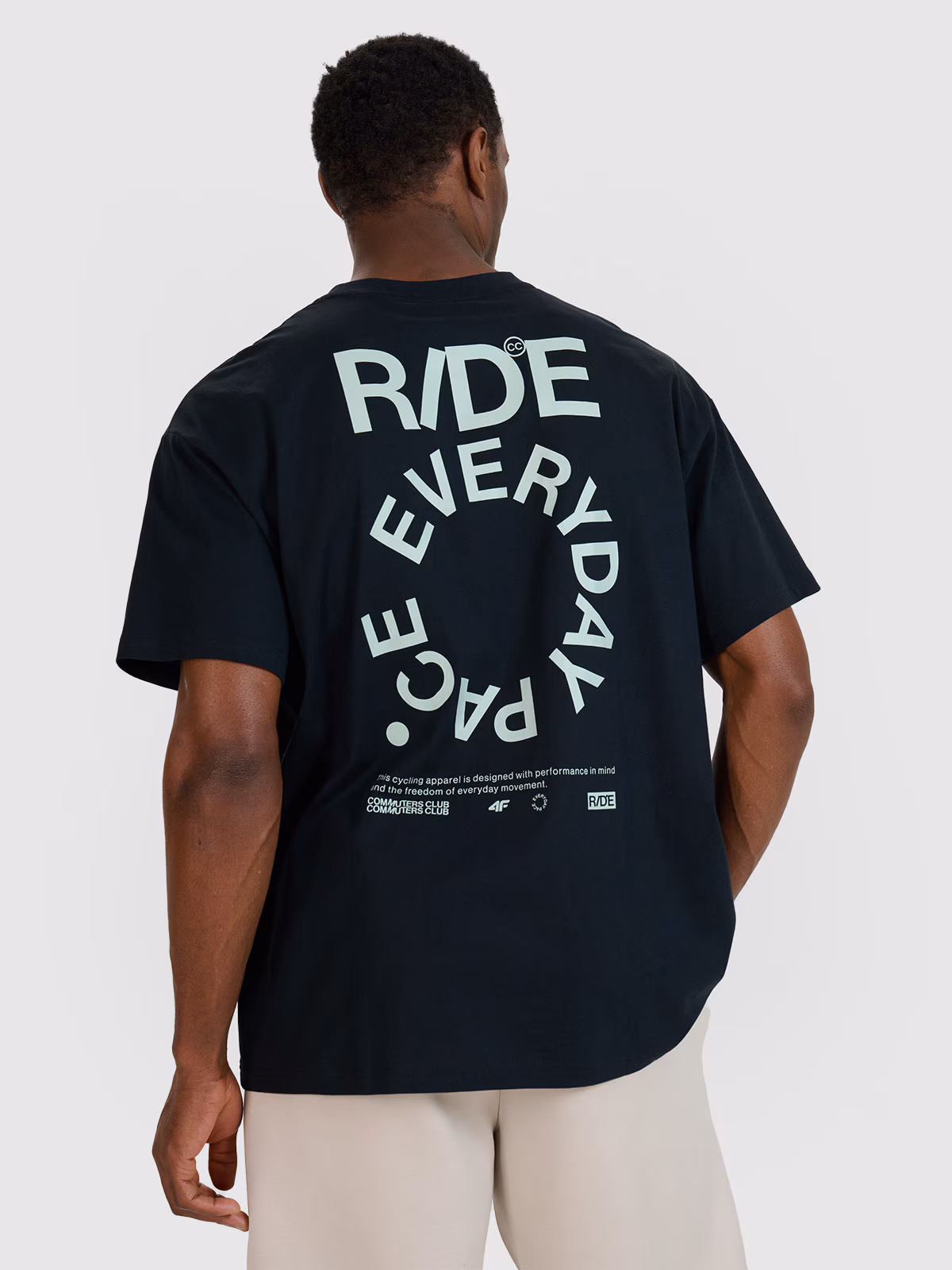 T-shirt oversize z nadrukiem męski - czarny