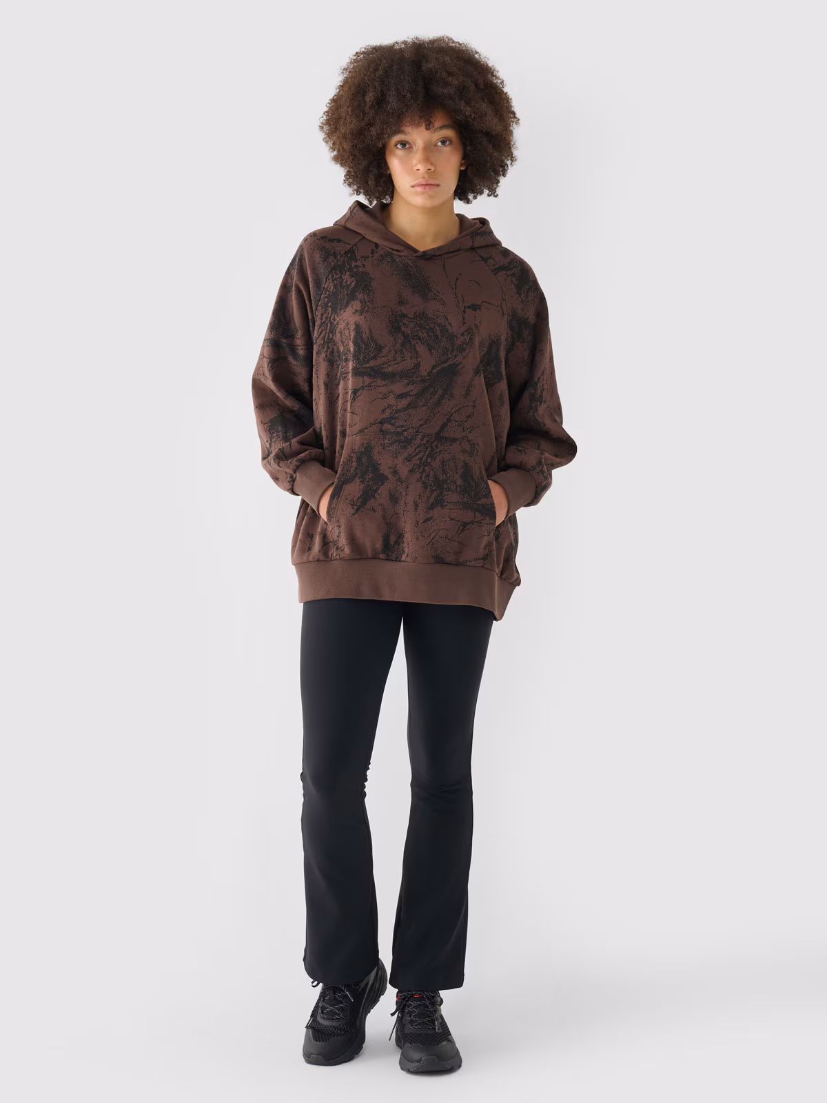 Bluza dresowa oversize nierozpinana z kapturem damska - multikolor