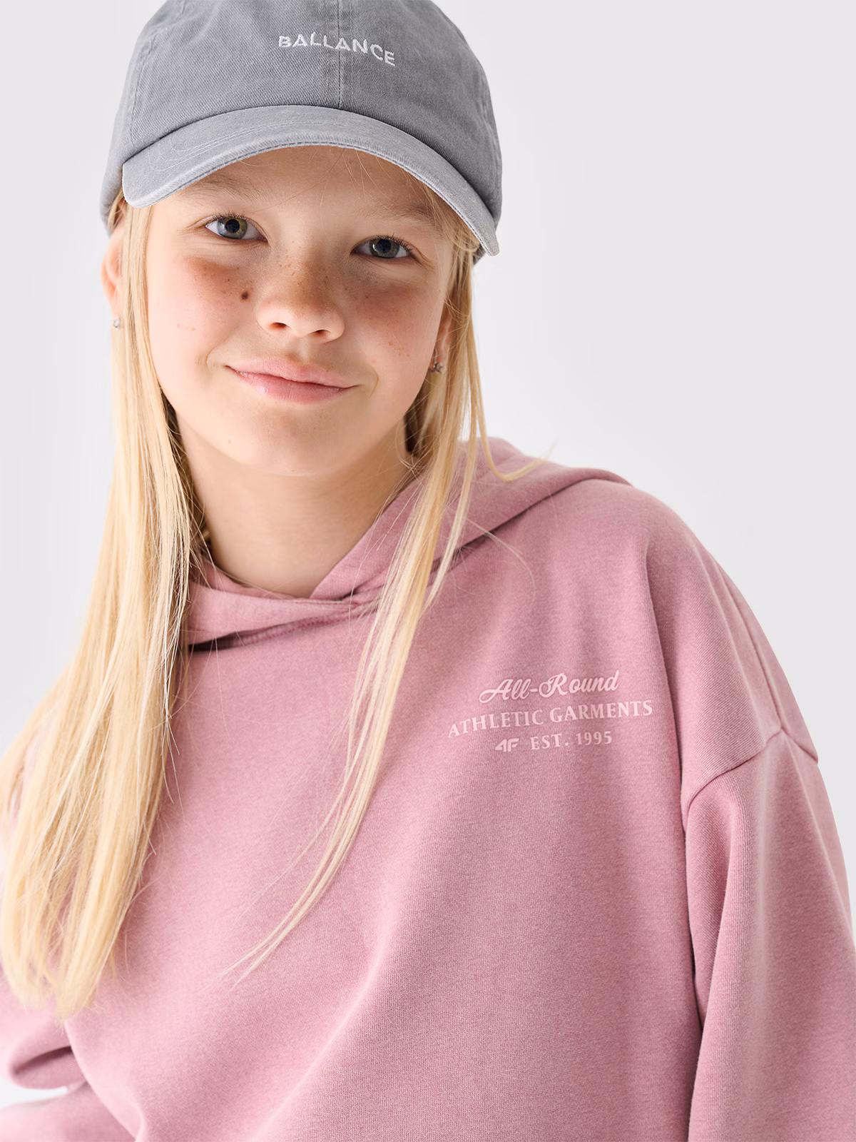 Bluza dresowa nierozpinana z kapturem dziewczęca - różowa