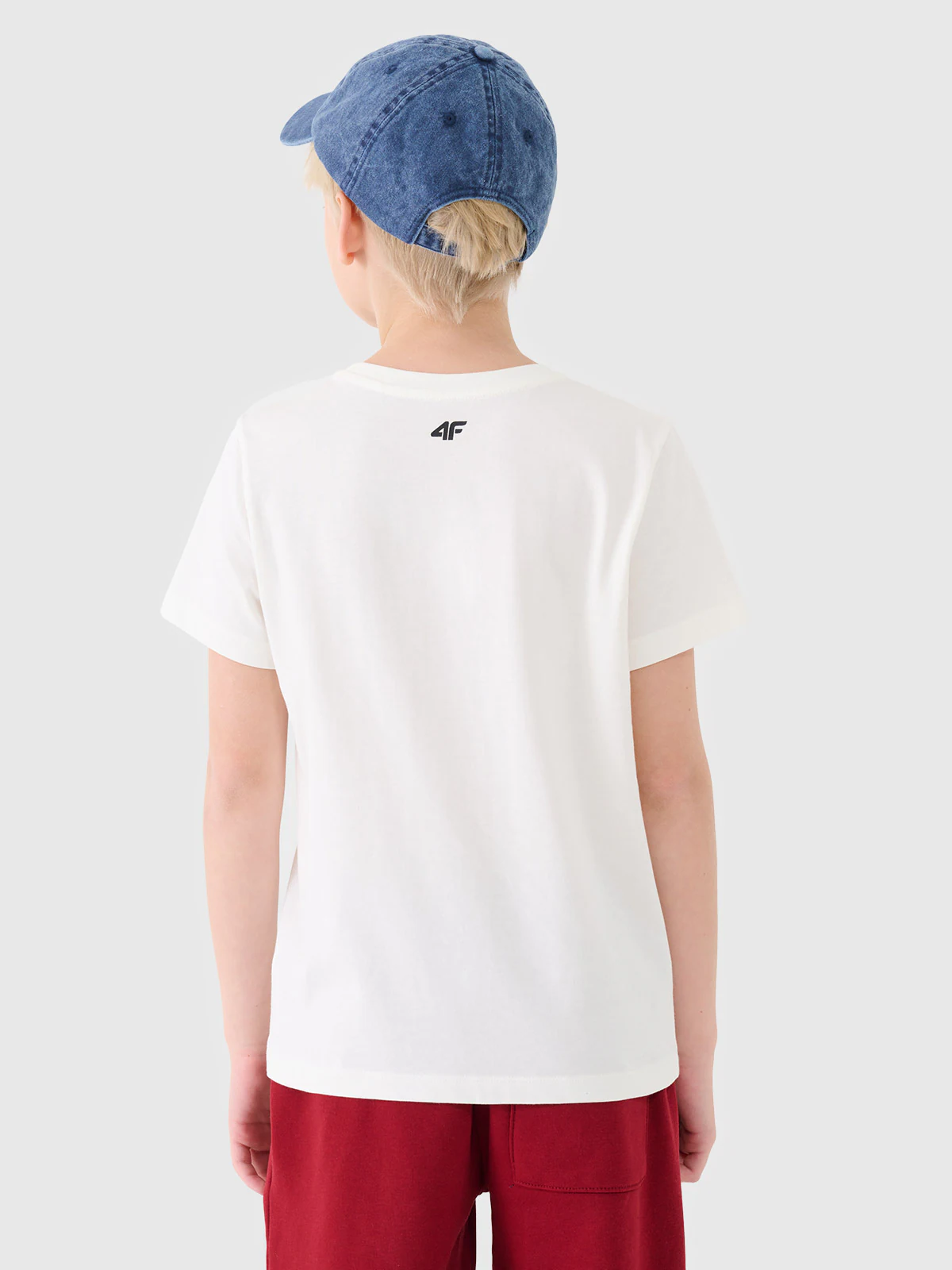 T-shirt regular z nadrukiem chłopięcy - czarny