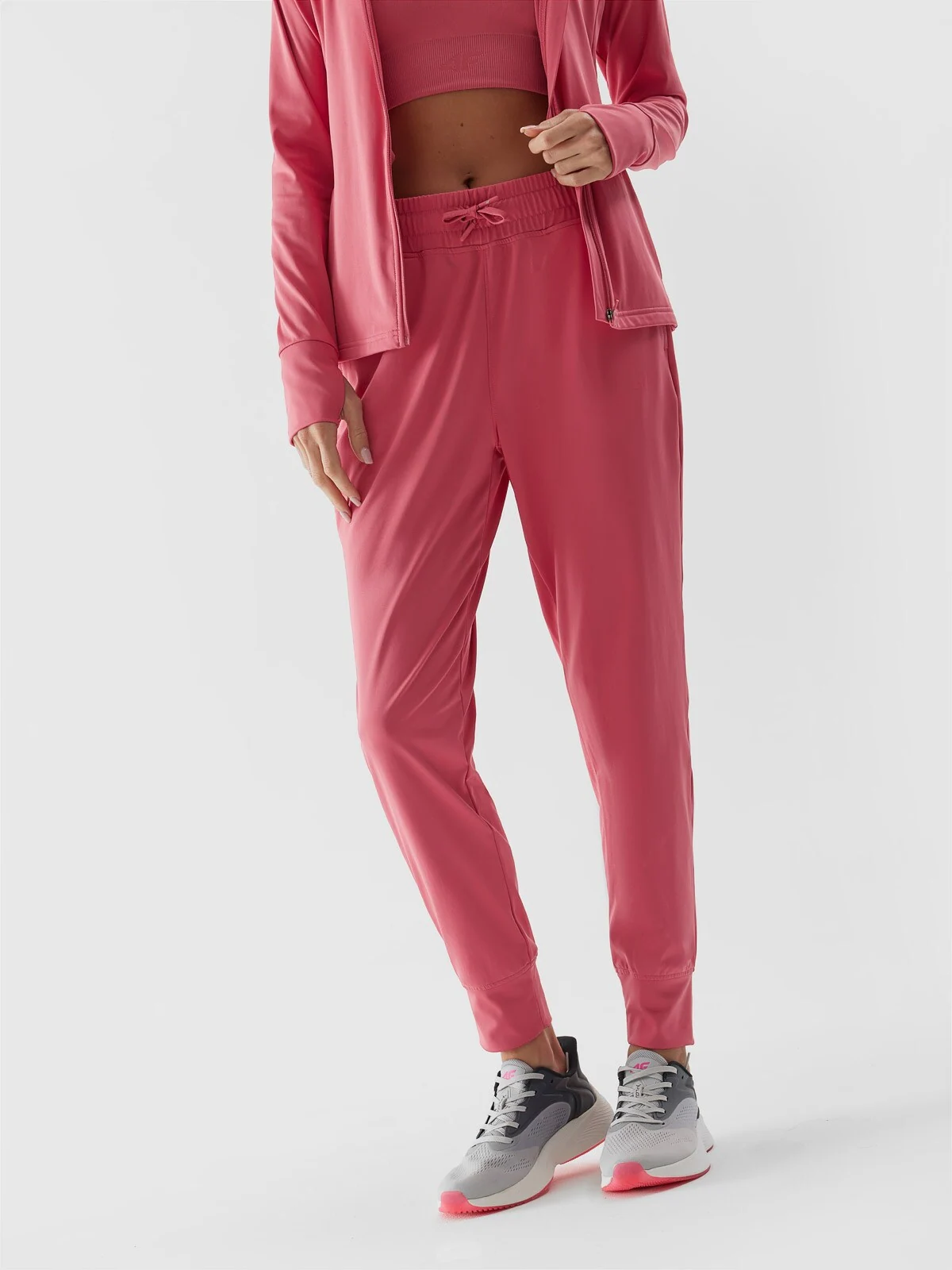 Spodnie treningowe z materiałów z recyklingu damskie