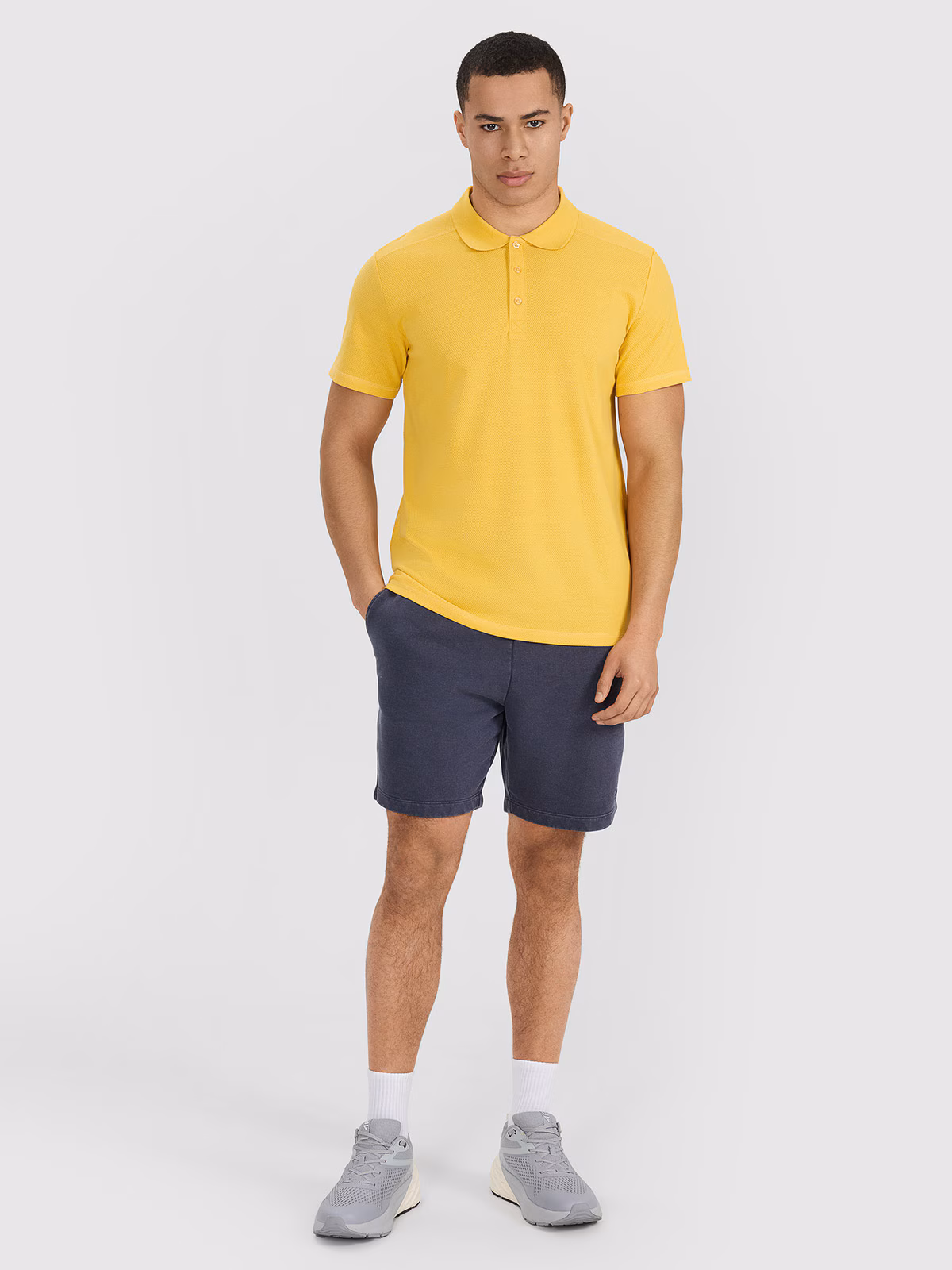 Koszulka polo regular męska - żółta