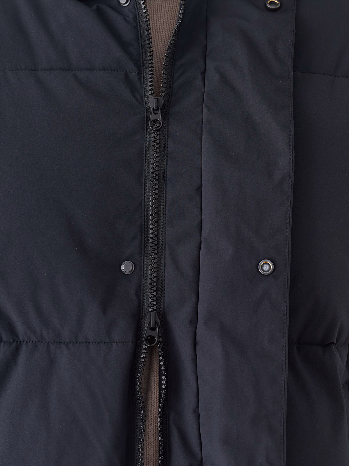 Płaszcz pikowany puchowy z wypełnieniem syntetycznym męski Outhorn - beżowy