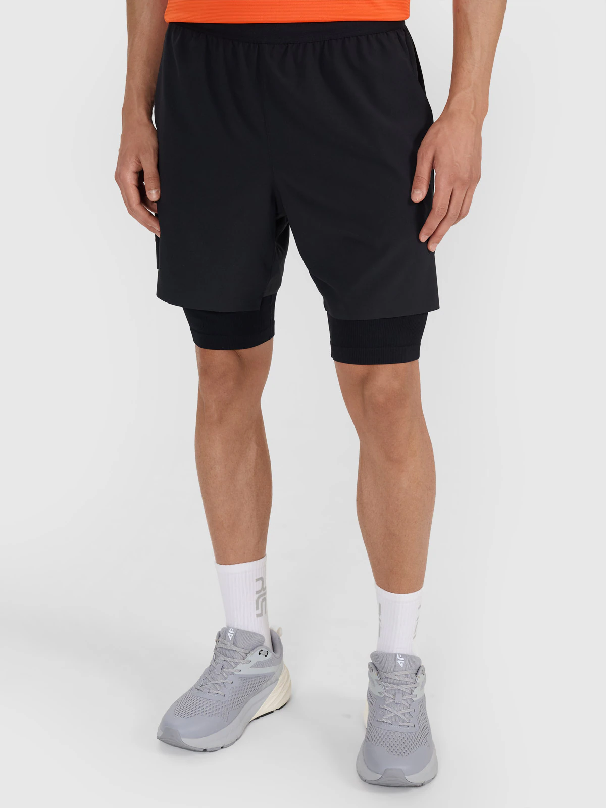 Spodenki treningowe szybkoschnące męskie 4F x Robert Lewandowski - czarne