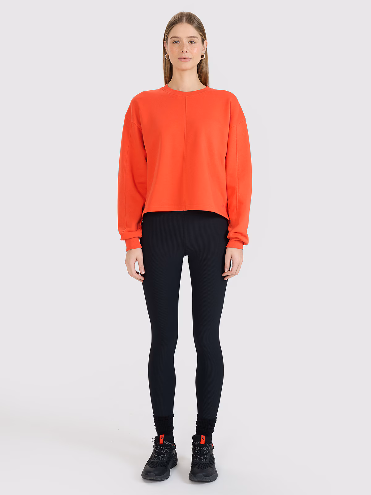 Bluza dresowa oversize nierozpinana bez kaptura damska - biała