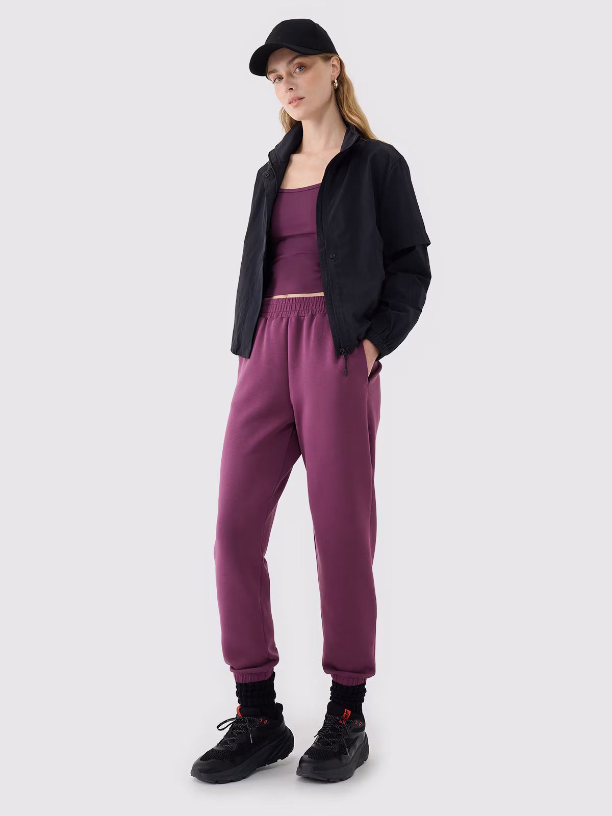 Spodnie dresowe joggery z modalem damskie - beżowe