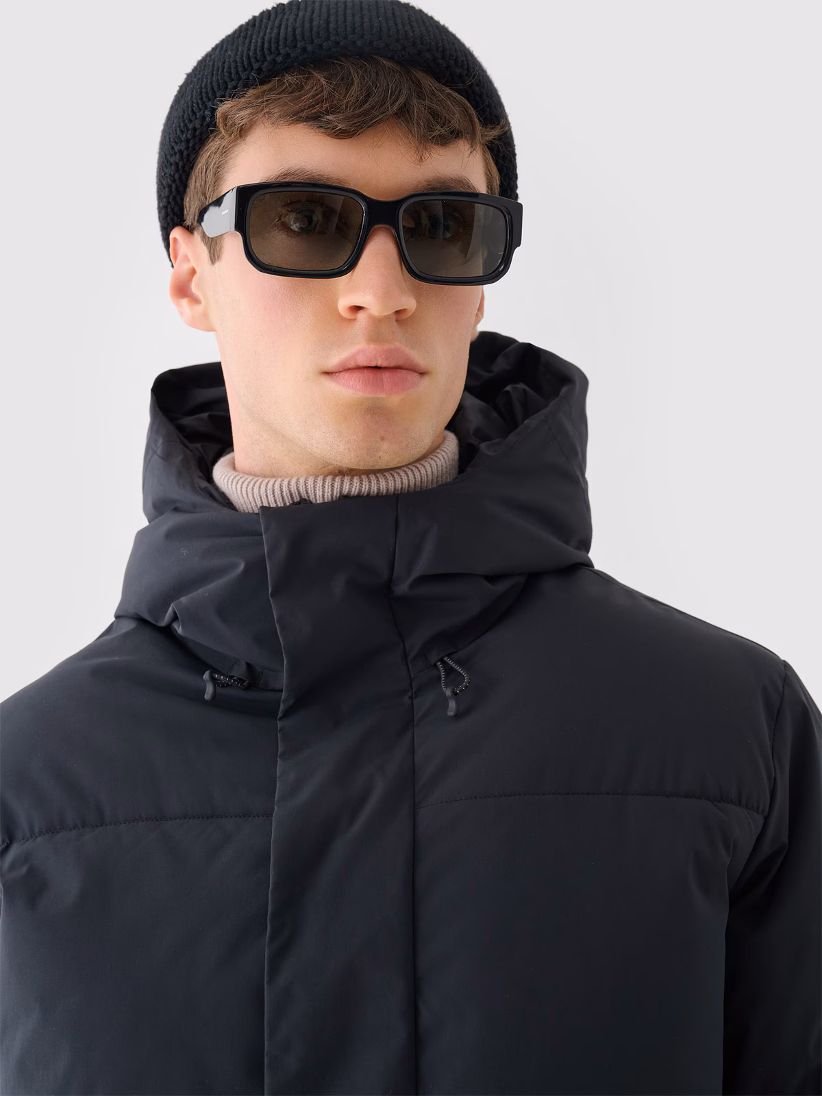 Płaszcz pikowany puchowy z wypełnieniem syntetycznym męski Outhorn - beżowy