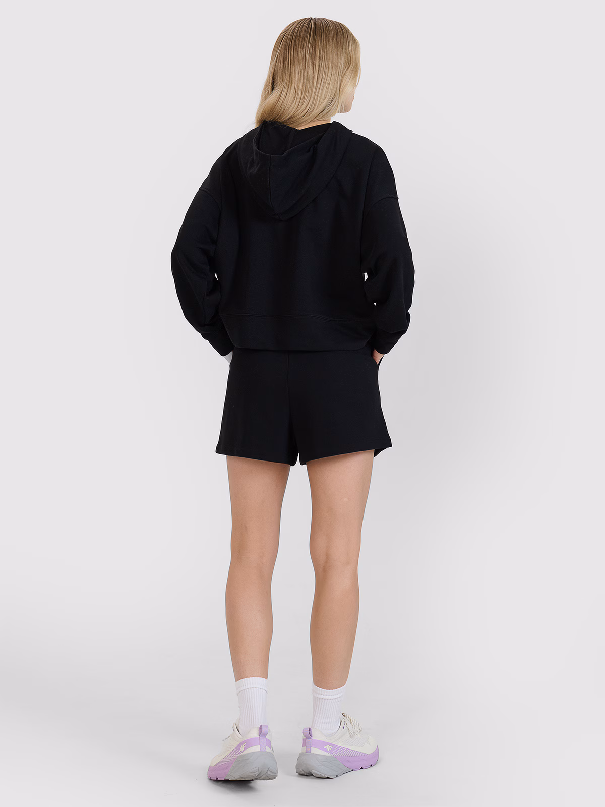 Spodenki dresowe damskie - łososiowe