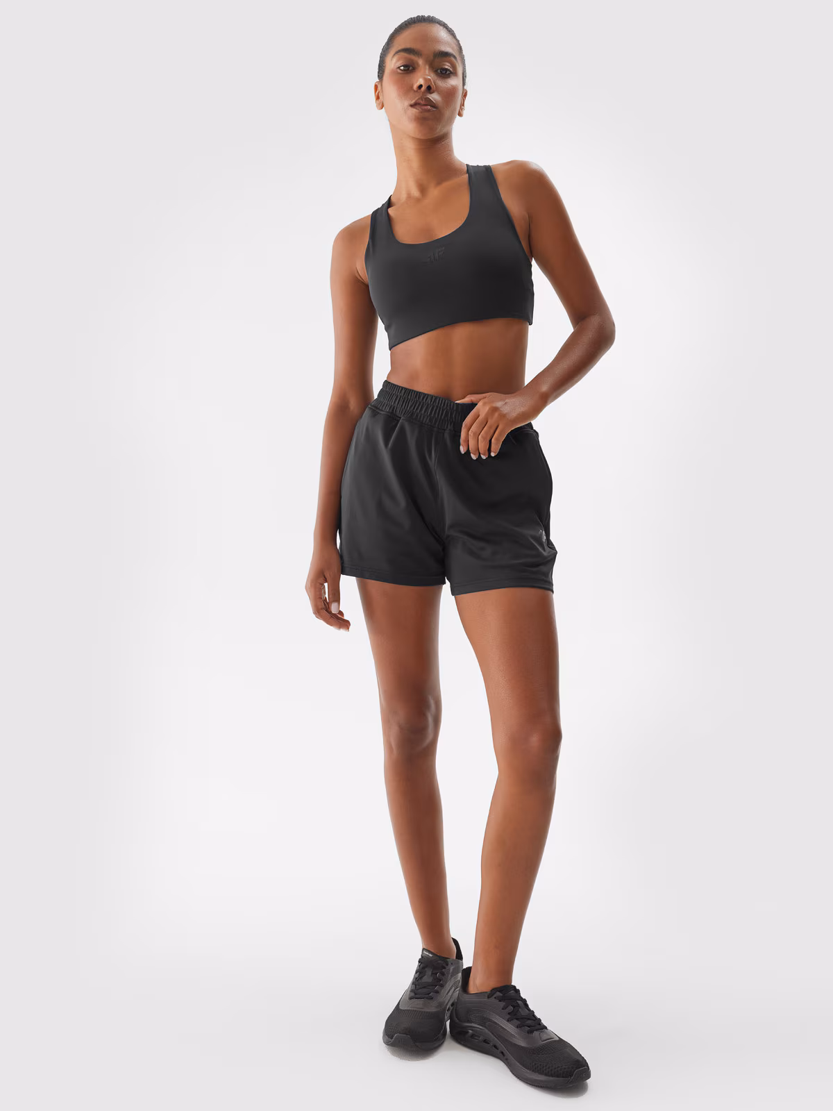 Spodenki treningowe szybkoschnące damskie - fioletowe