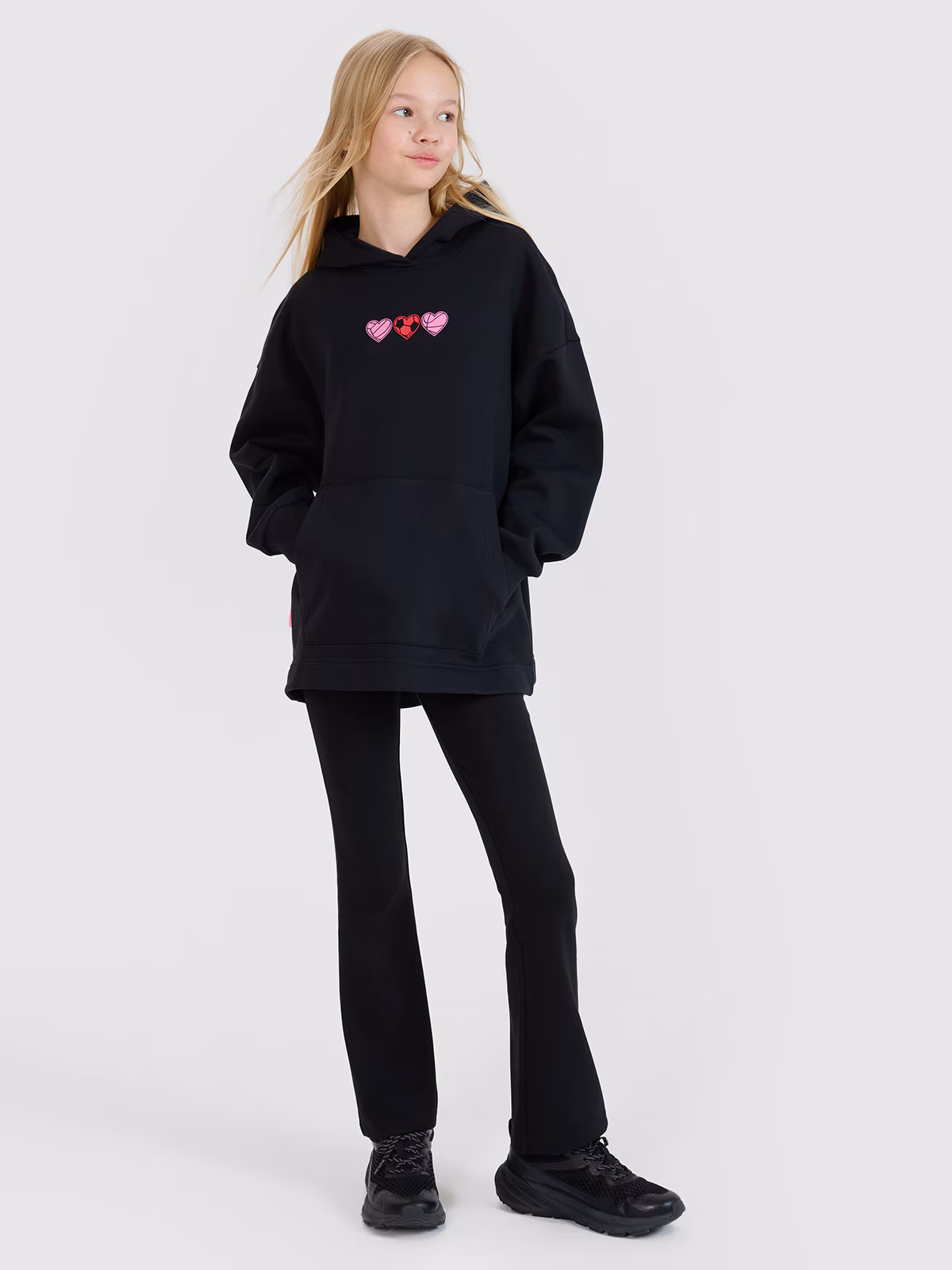 Bluza dresowa nierozpinana z kapturem dziewczęca - czerwona