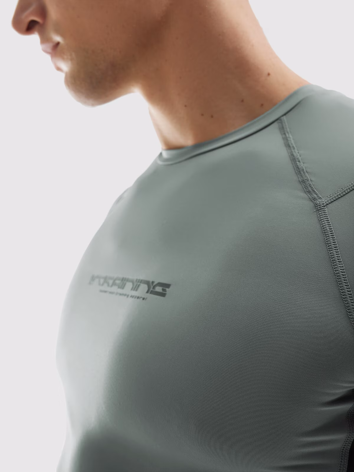 Koszulka treningowa slim szybkoschnąca męska