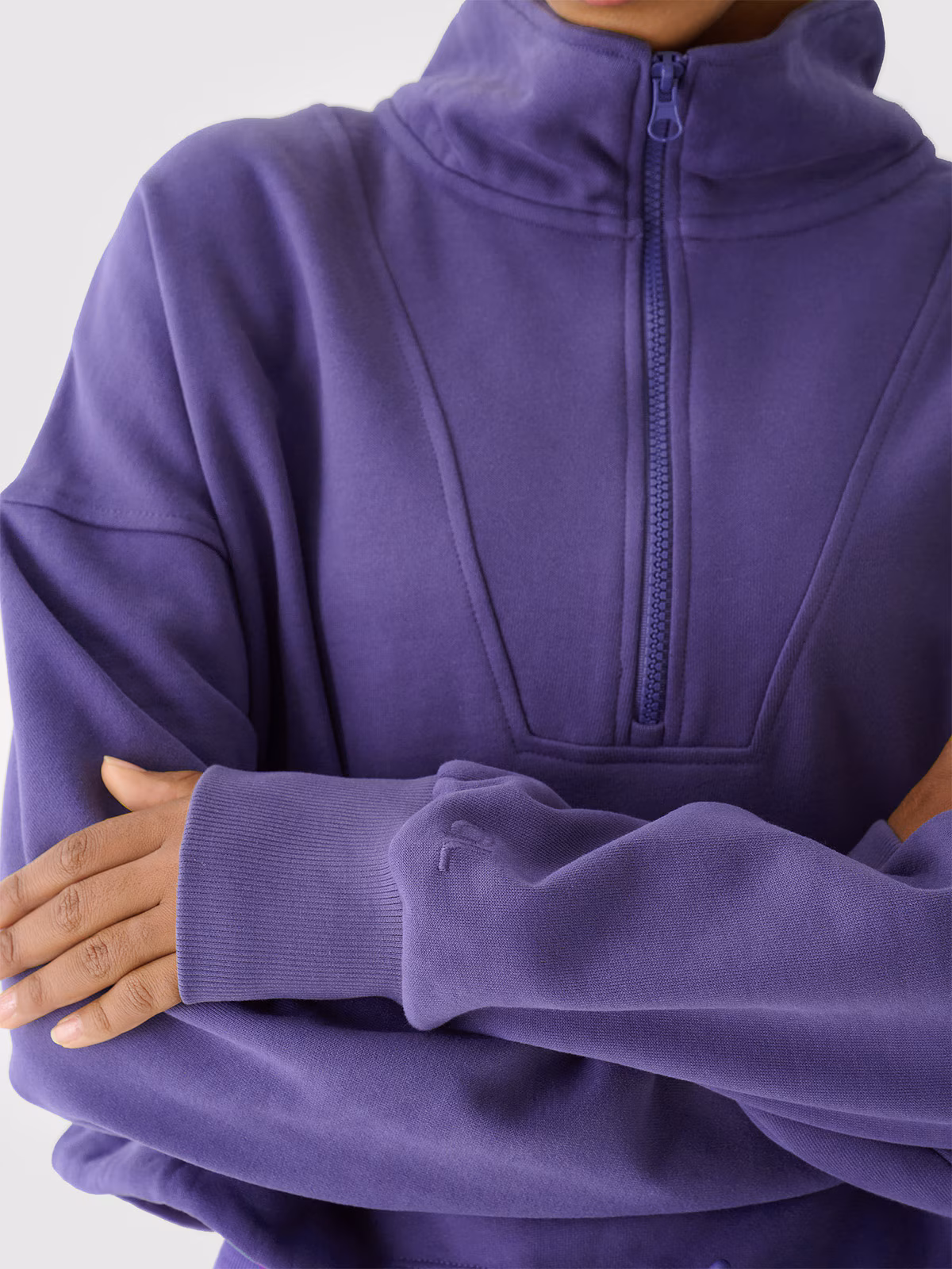 Bluza dresowa bez kaptura damska 4F x Anna Lewandowska - fioletowa