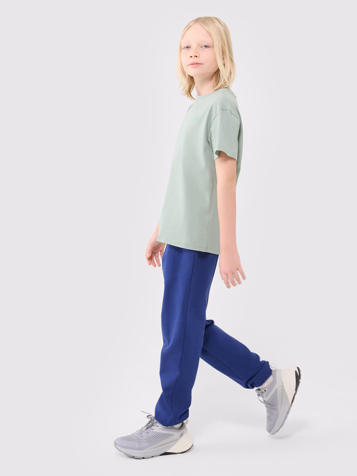 Spodnie dresowe joggery chłopięce - niebieskie