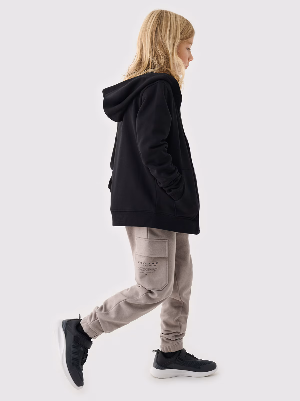 Bluza dresowa rozpinana z kapturem chłopięca - khaki