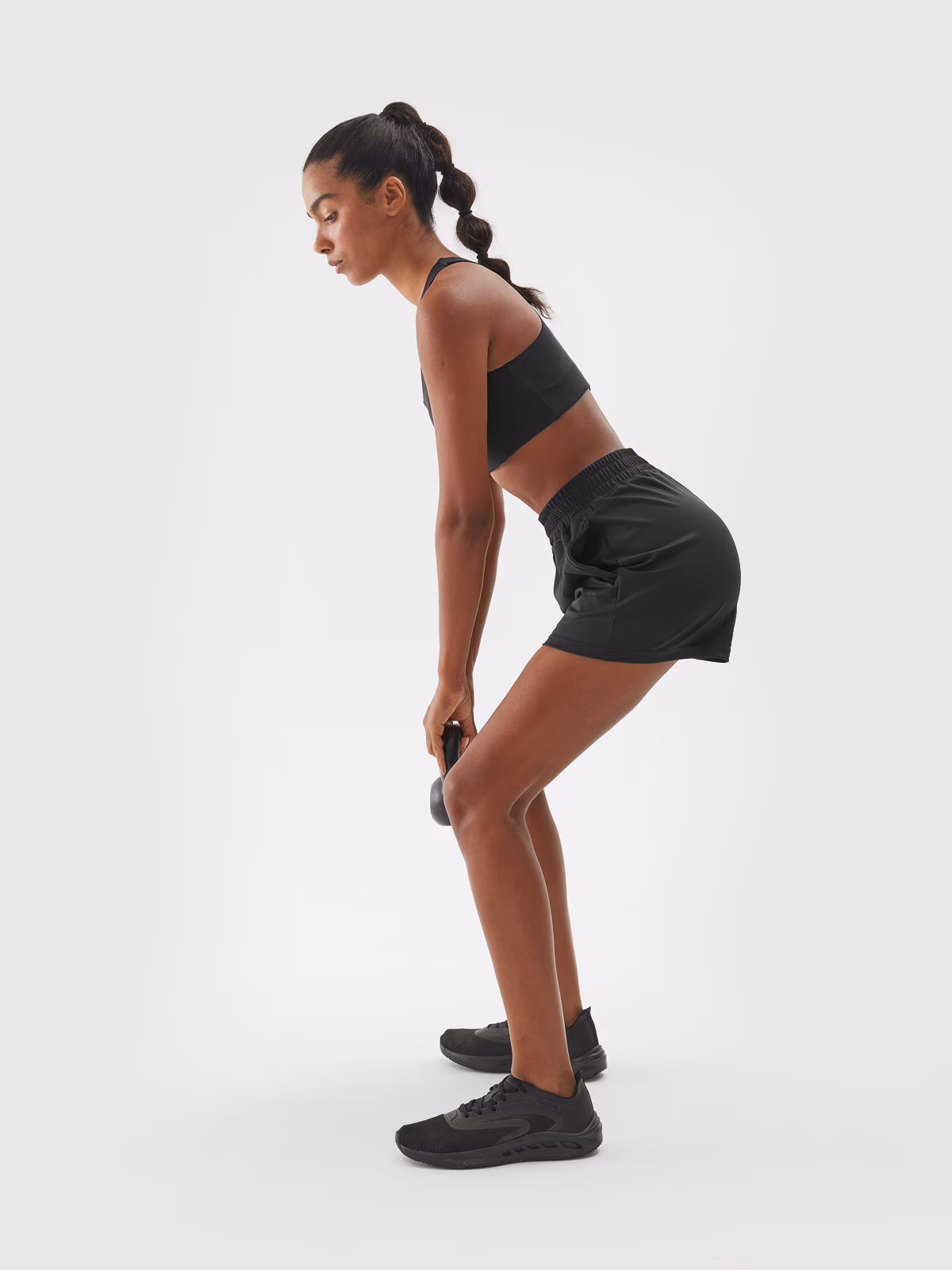 Spodenki treningowe szybkoschnące damskie - fioletowe