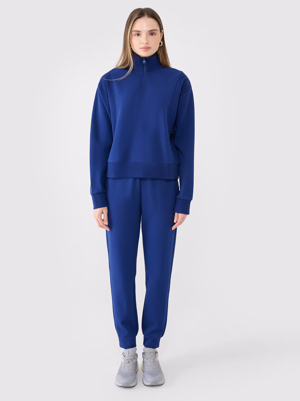 Spodnie dresowe joggery damskie - białe