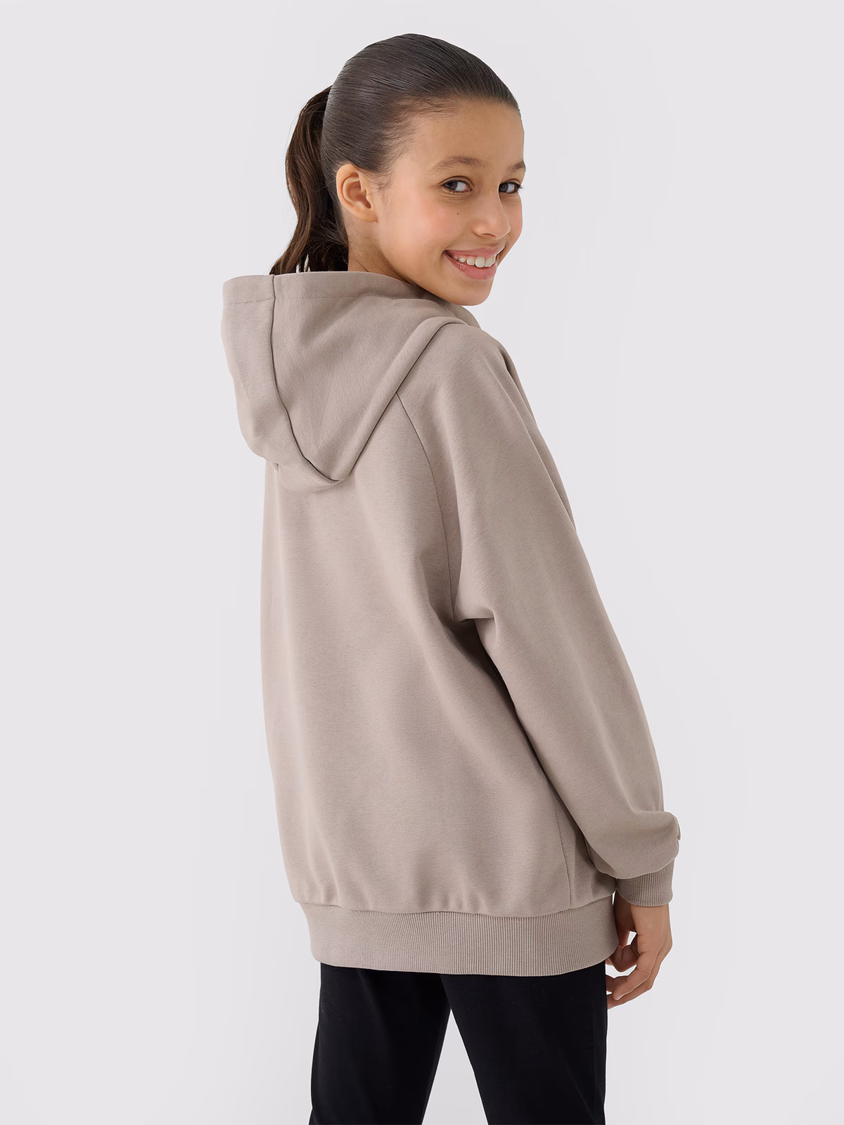 Bluza dresowa nierozpinana z kapturem dziewczęca - miętowa