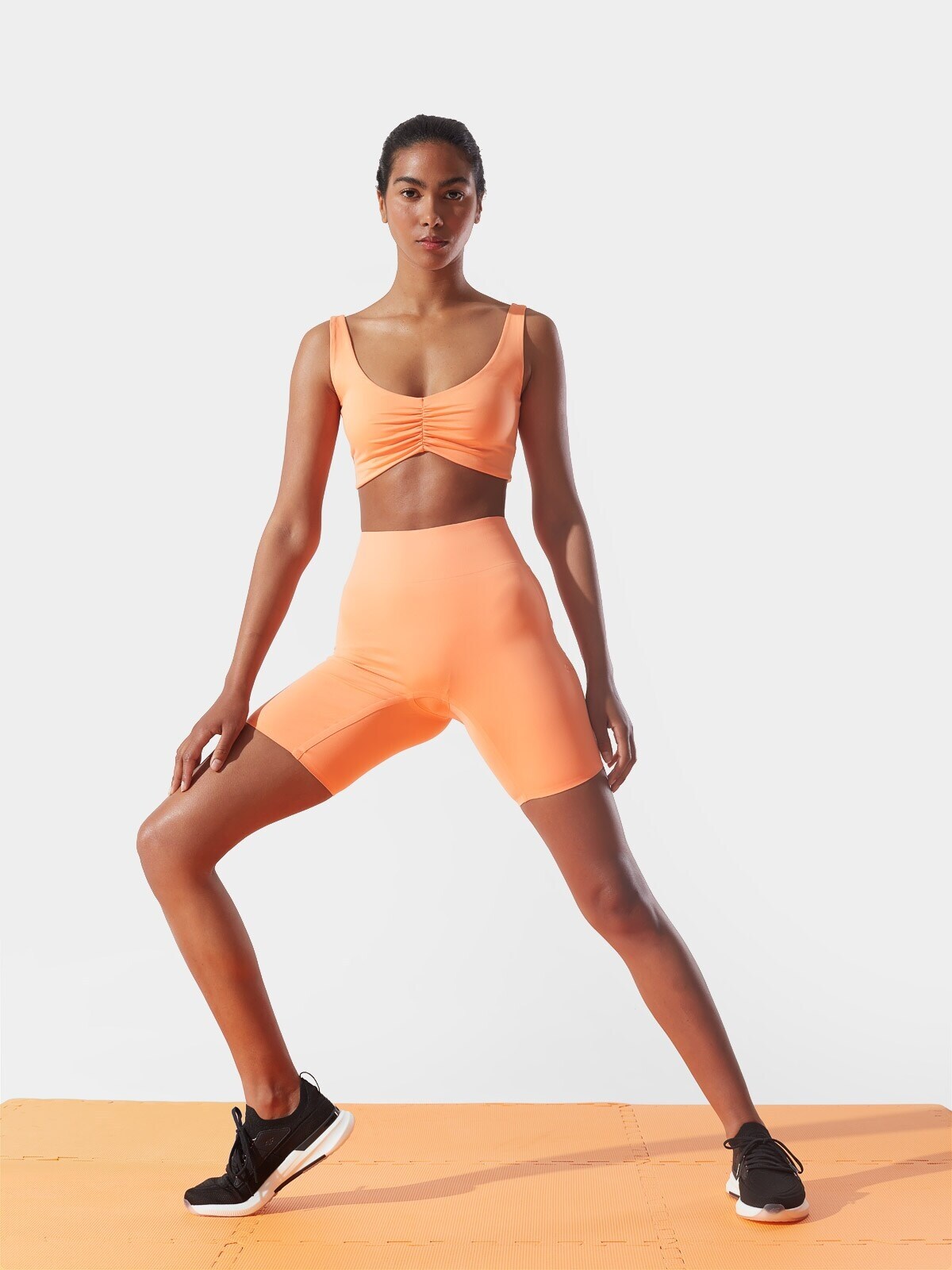 Legginsy kolarki treningowe z materiałów z recyklingu damskie 4F x Anna Lewandowska