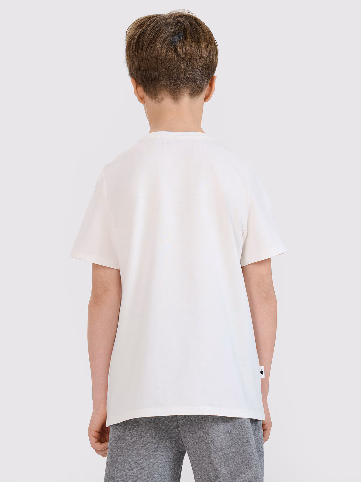 T-shirt regular z nadrukiem chłopięcy - beżowy