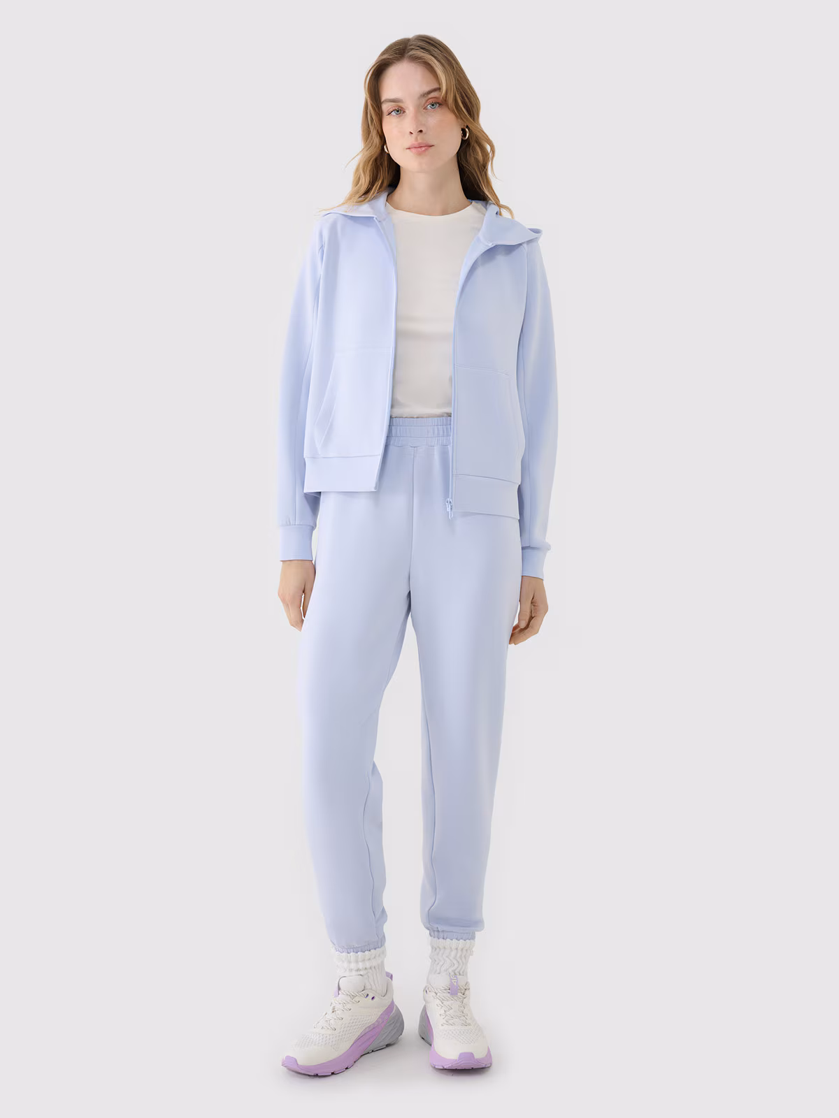 Spodnie dresowe joggery z modalem damskie - beżowe