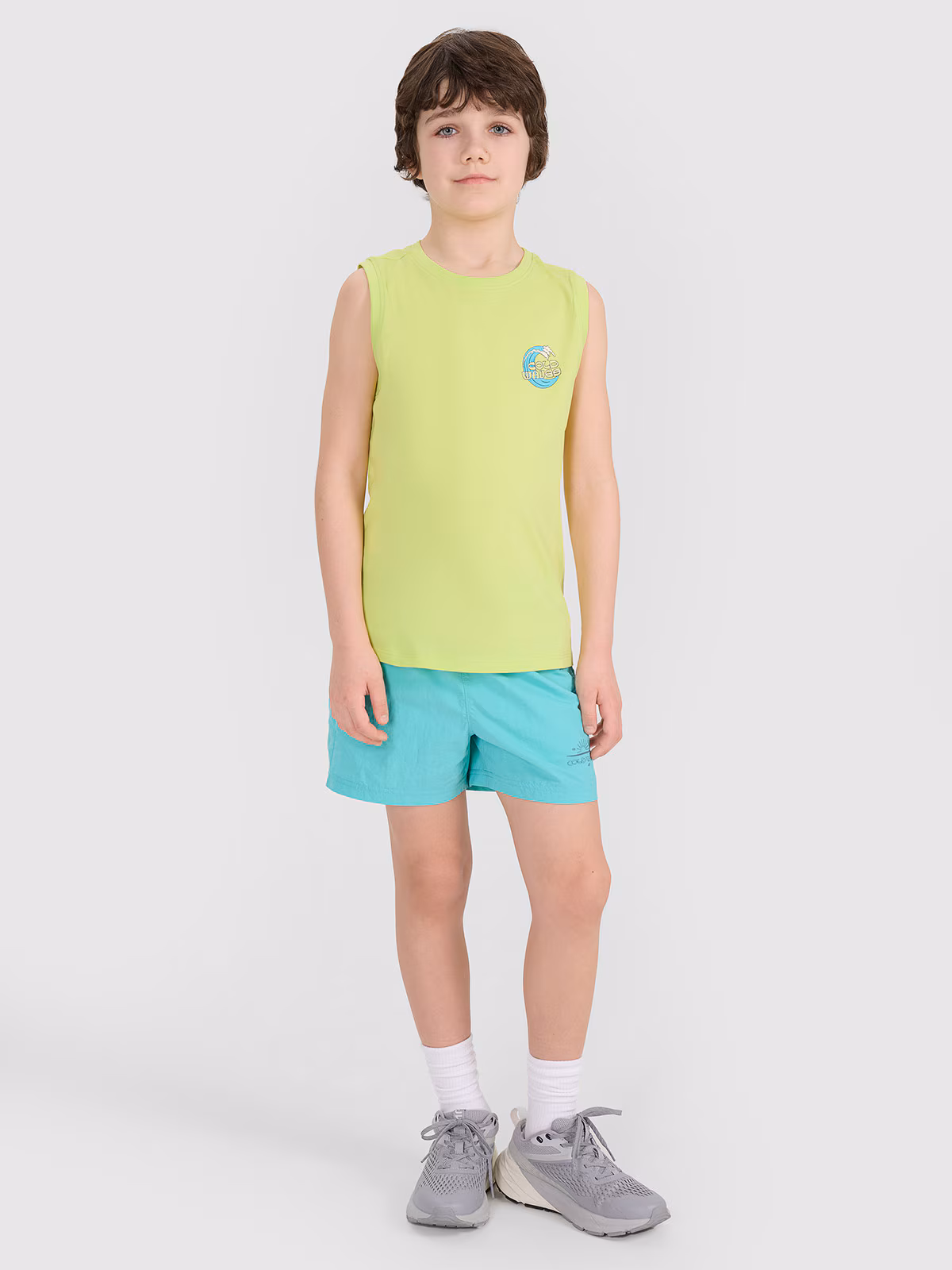 Tank top regular z nadrukiem chłopięcy - turkusowy