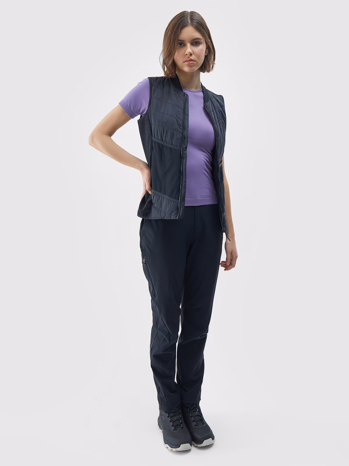 Bezrękawnik do biegania w terenie z wypełnieniem Primaloft Black Insulation Eco damski - czarny