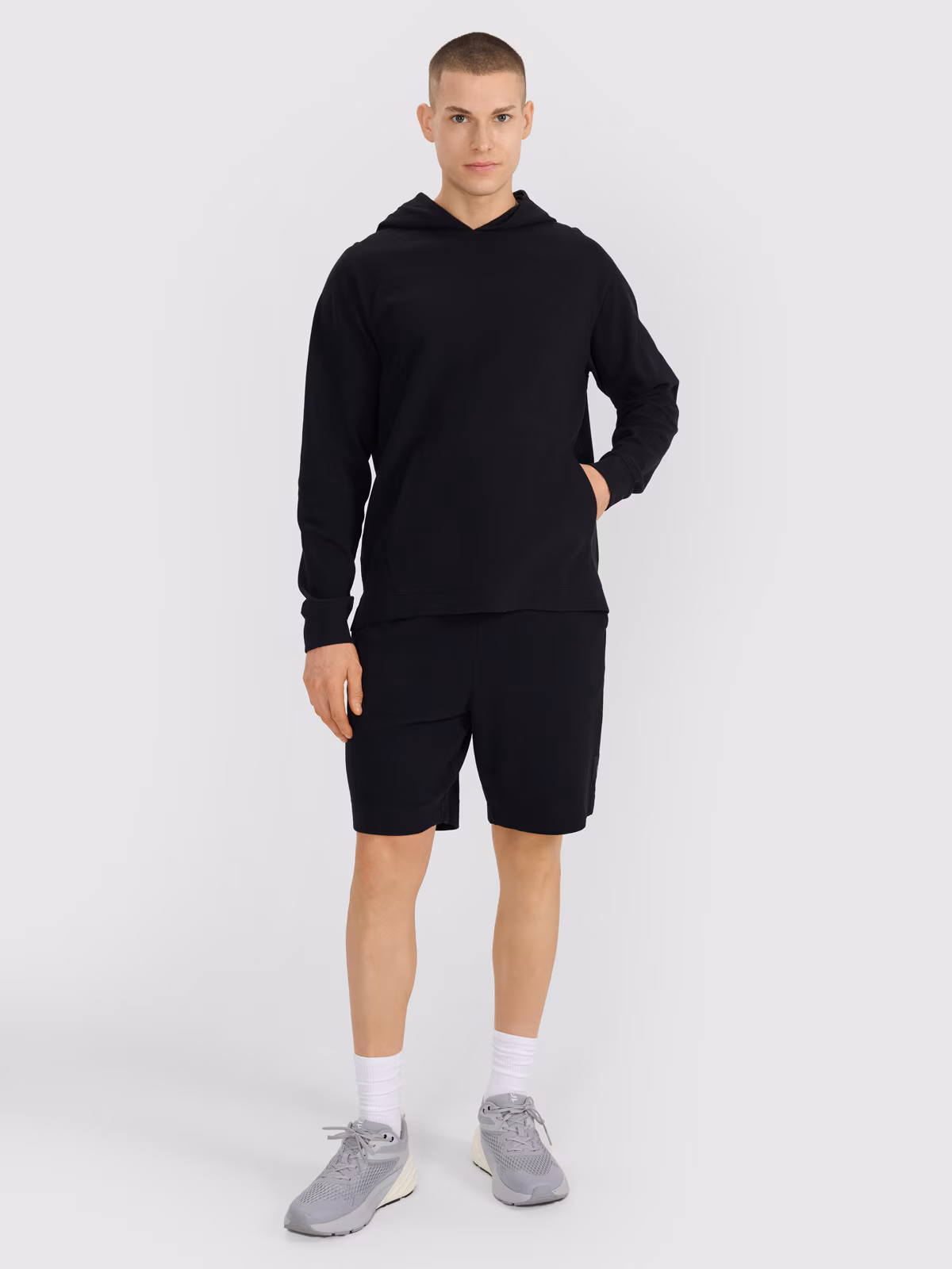 Bluza dresowa nierozpinana z kapturem męska - czarna