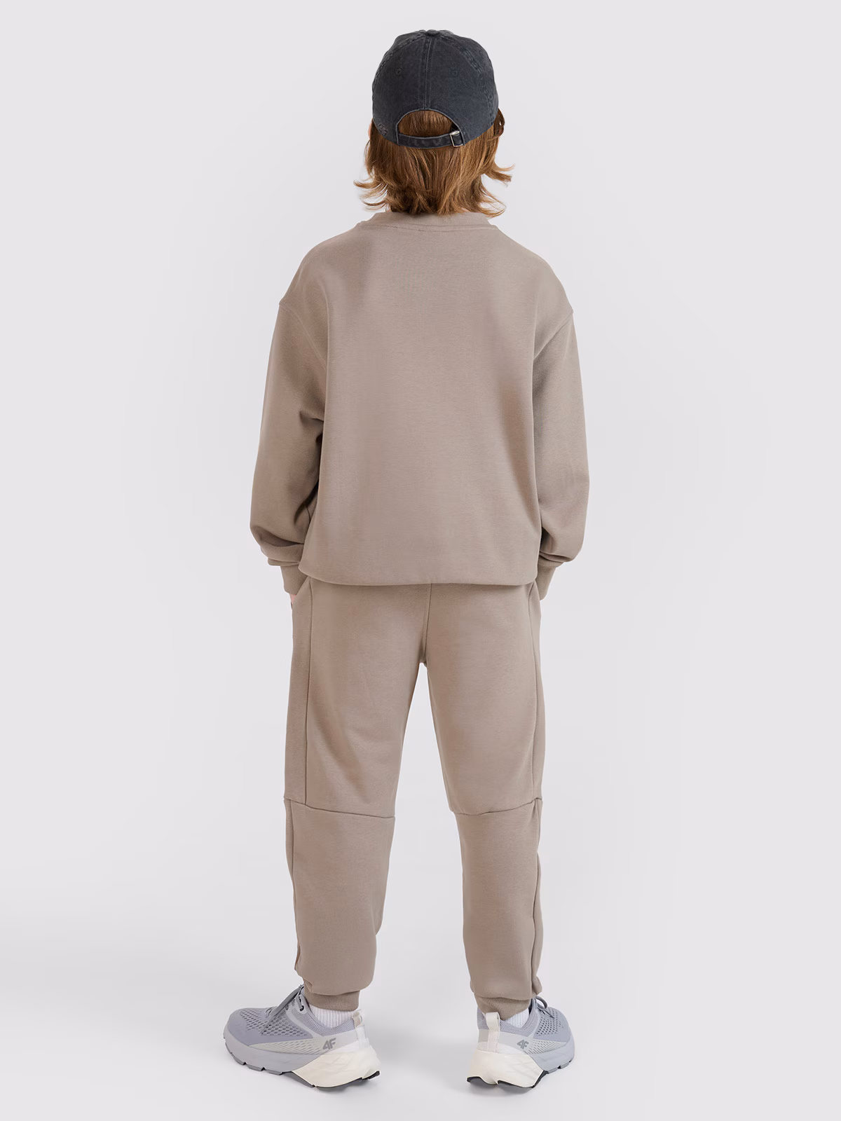 Spodnie dresowe joggery chłopięce - beżowe