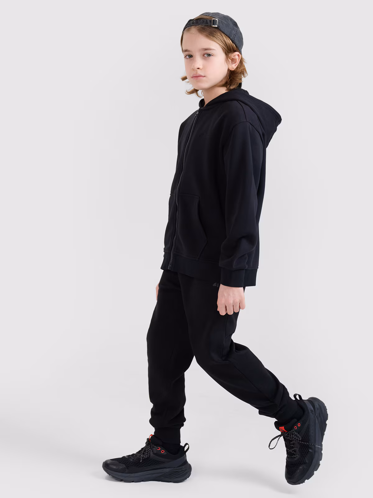 Spodnie dresowe joggery chłopięce - czarne